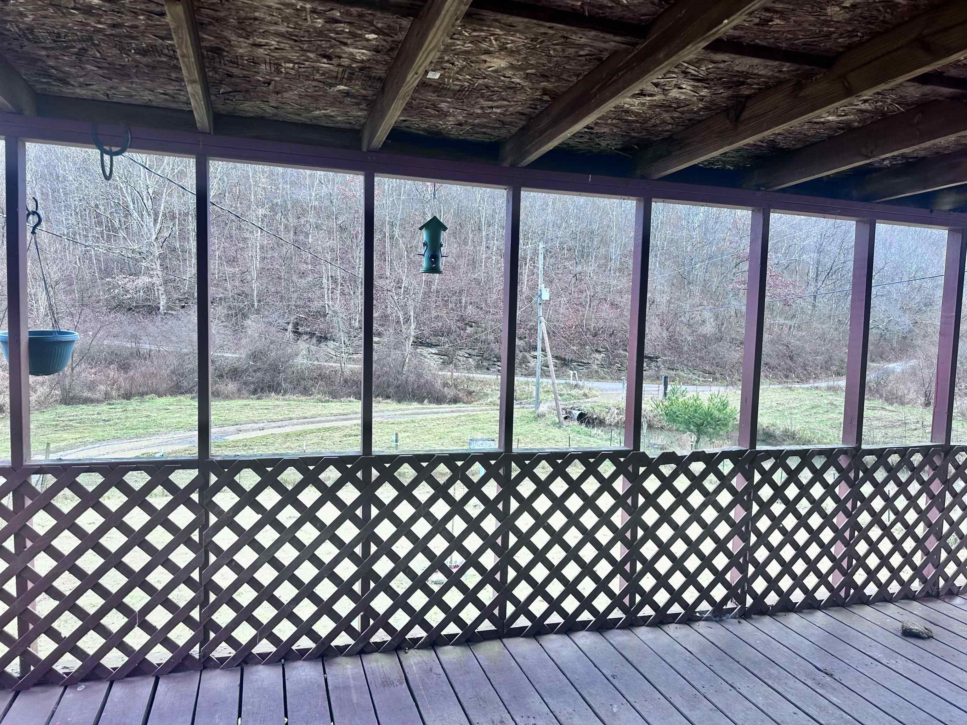 7688 Mud Fork Road Bluefield VA 24605