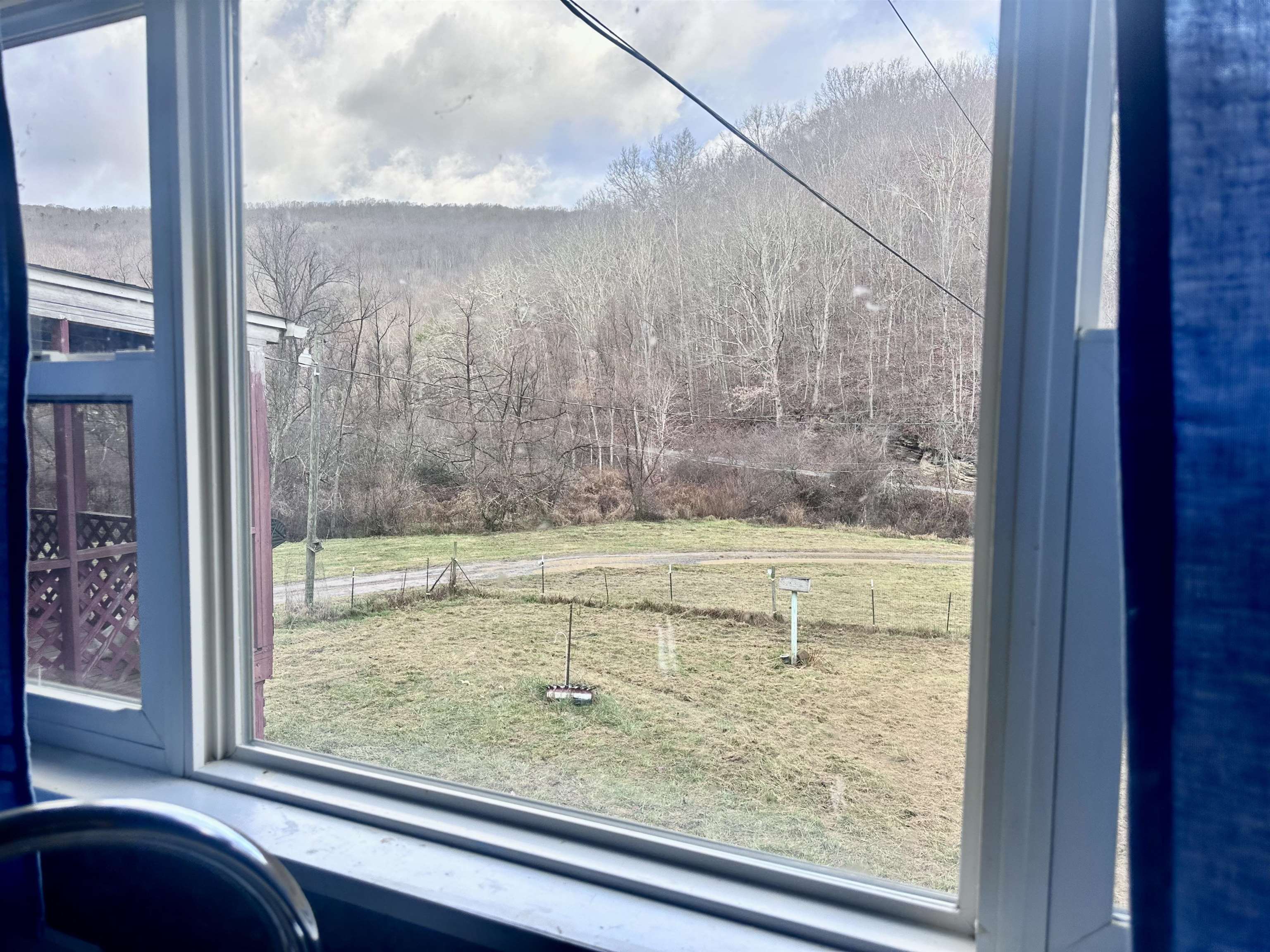 7688 Mud Fork Road Bluefield VA 24605