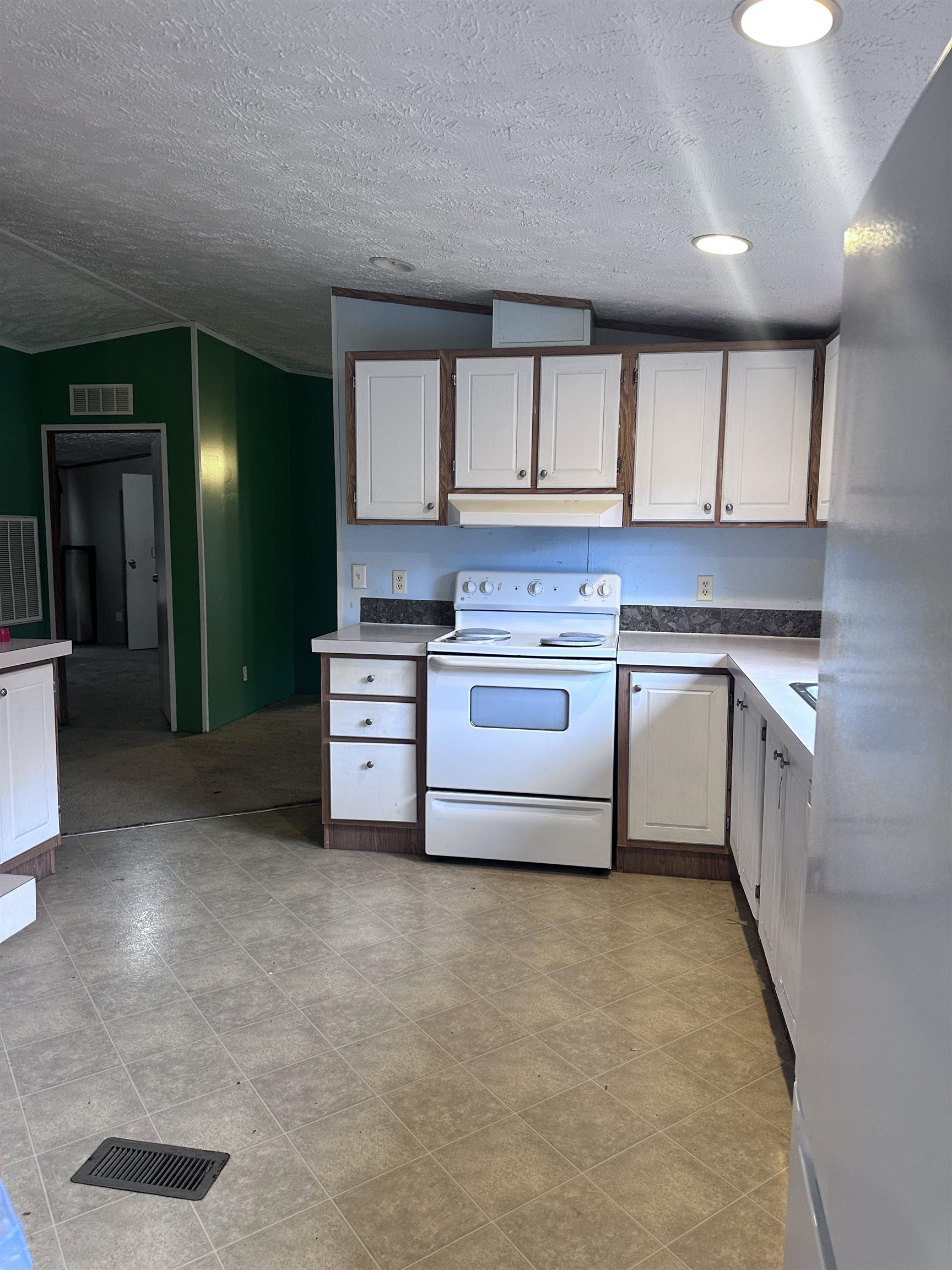 7688 Mud Fork Road Bluefield VA 24605