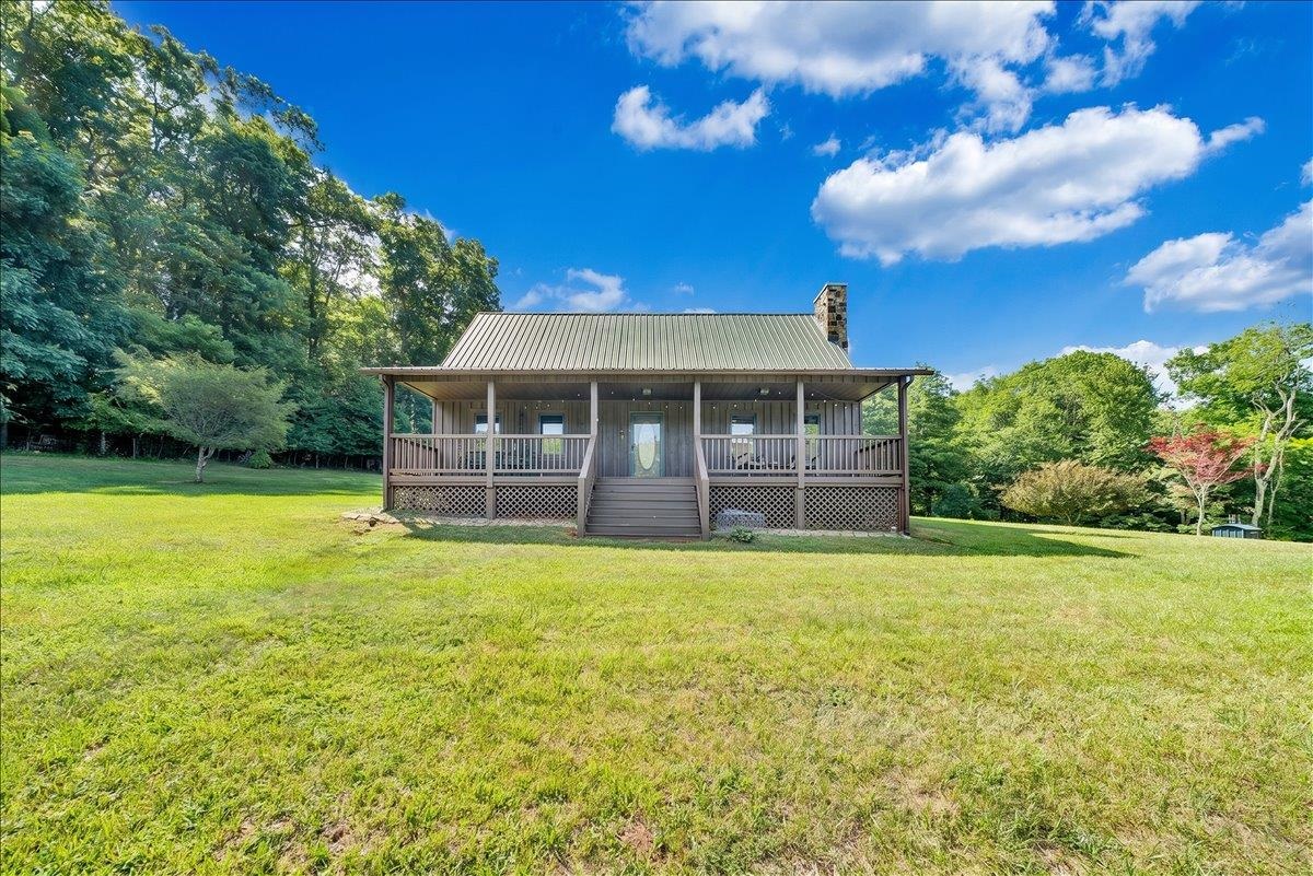2275 Union School Road SW Floyd VA 24091