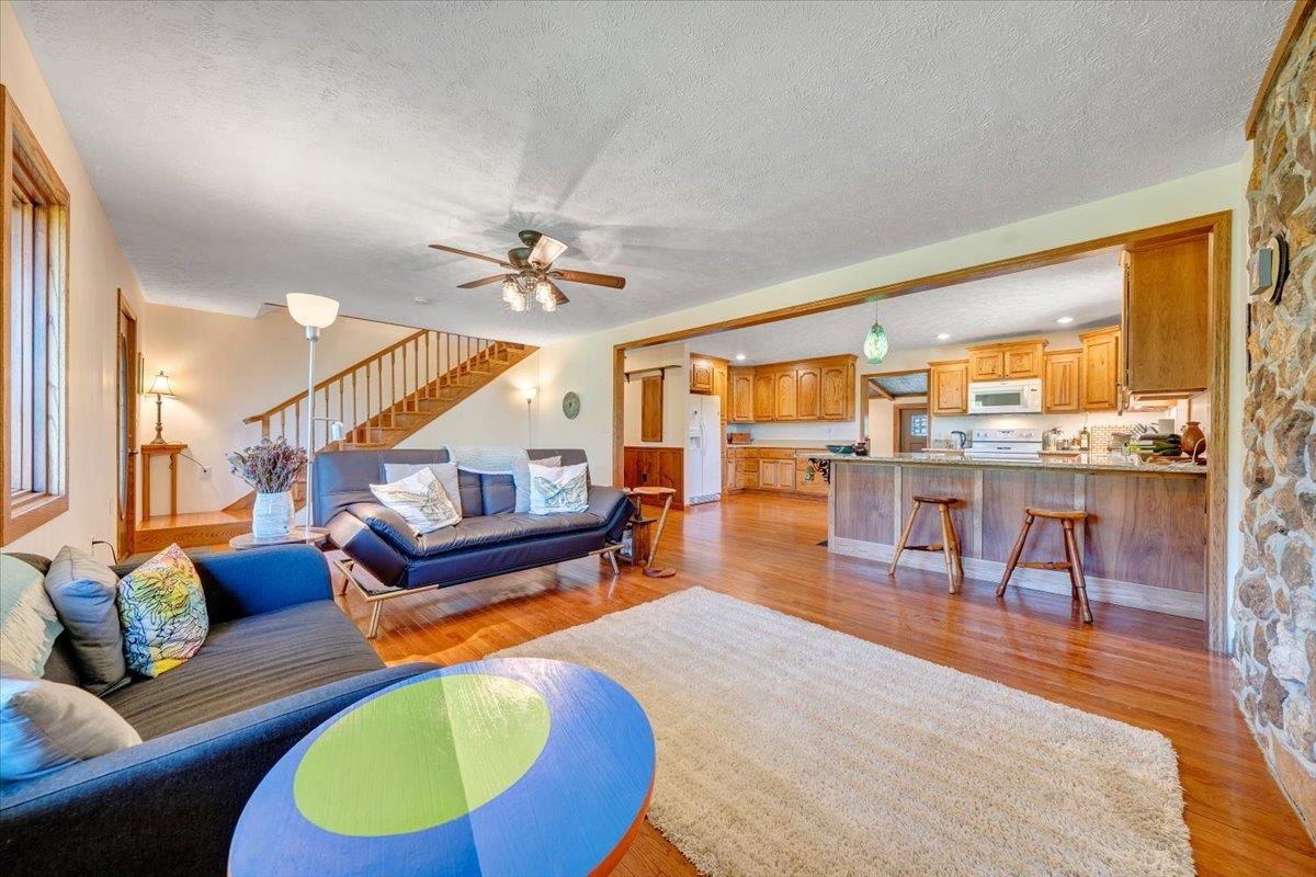 2275 Union School Road SW Floyd VA 24091