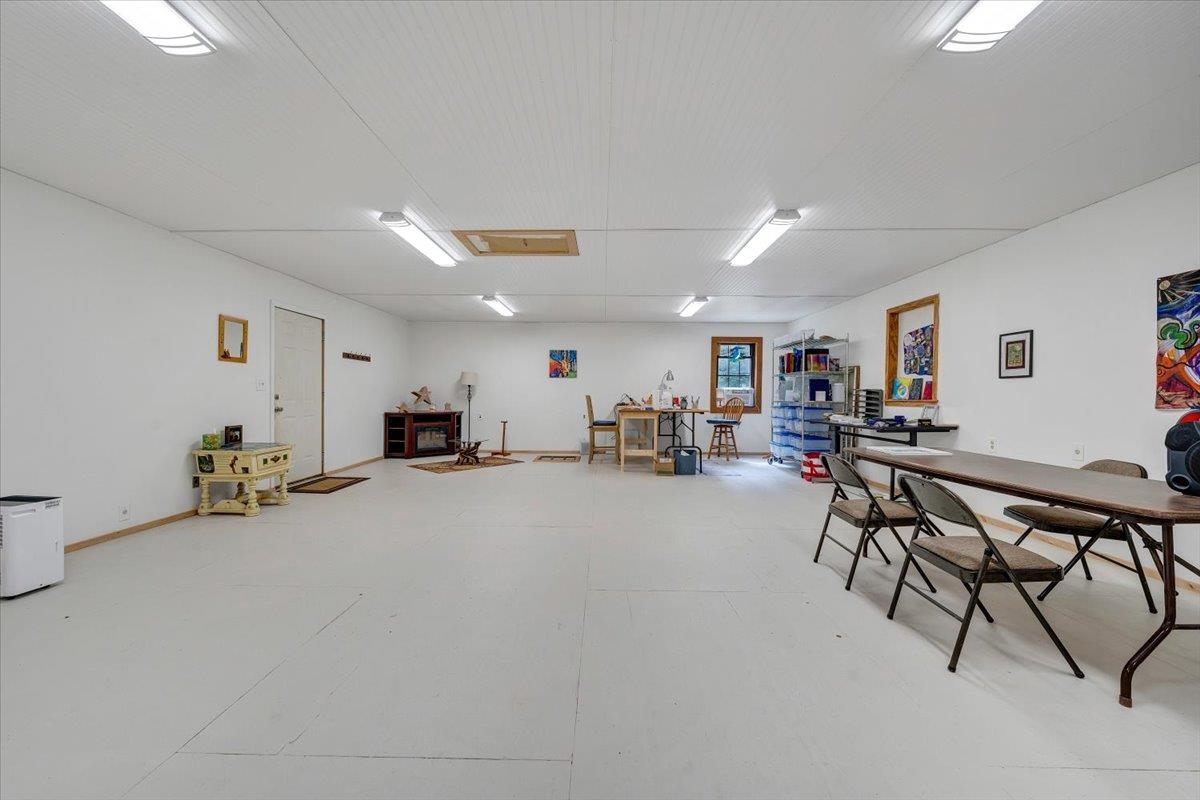 2275 Union School Road SW Floyd VA 24091