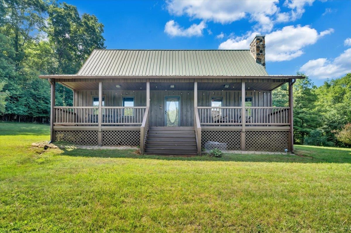 2275 Union School Road SW Floyd VA 24091