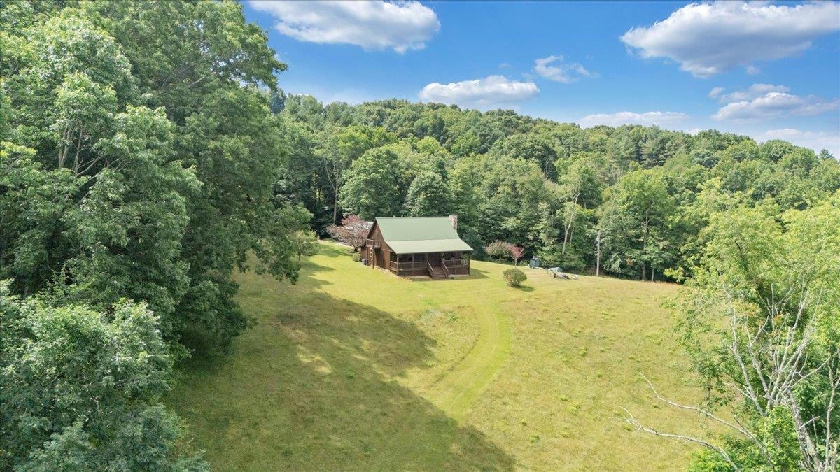 2275 Union School Road SW Floyd VA 24091
