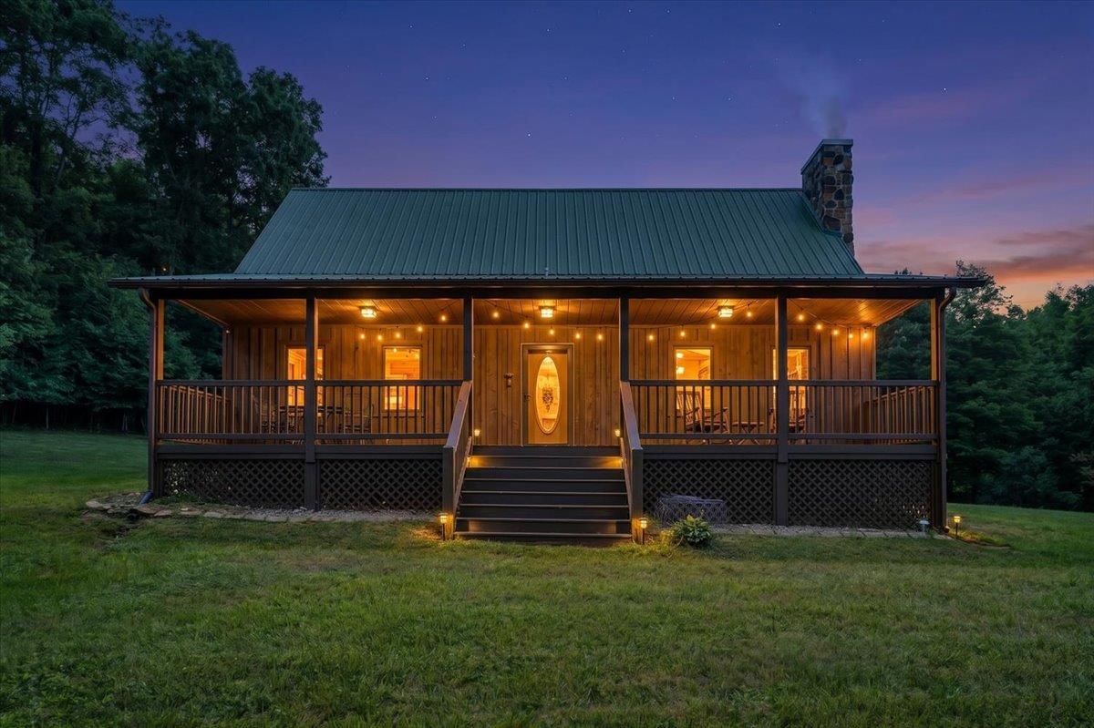 2275 Union School Road SW Floyd VA 24091