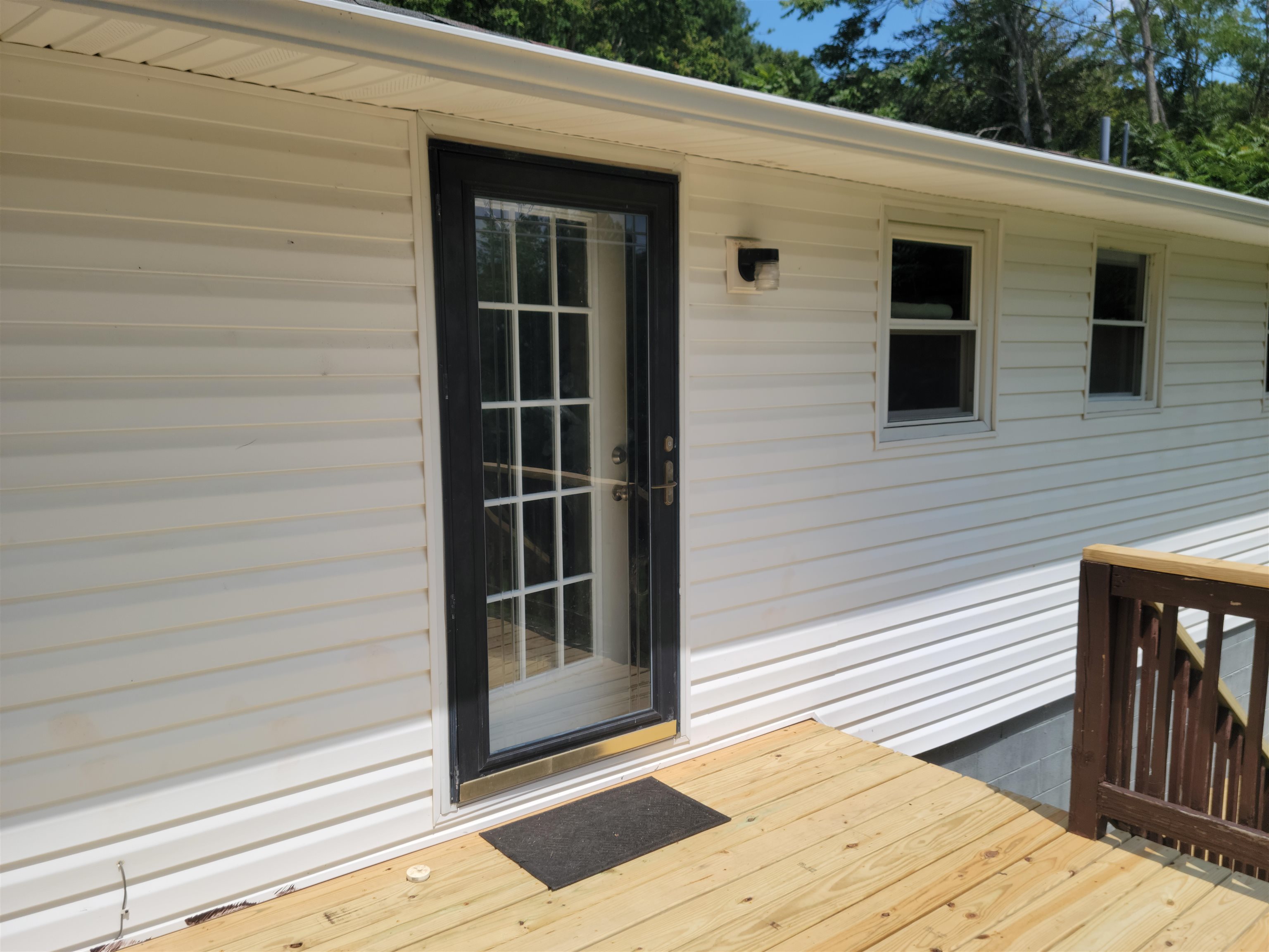 6586 Parrott Mountain Drive Parrott VA 24132