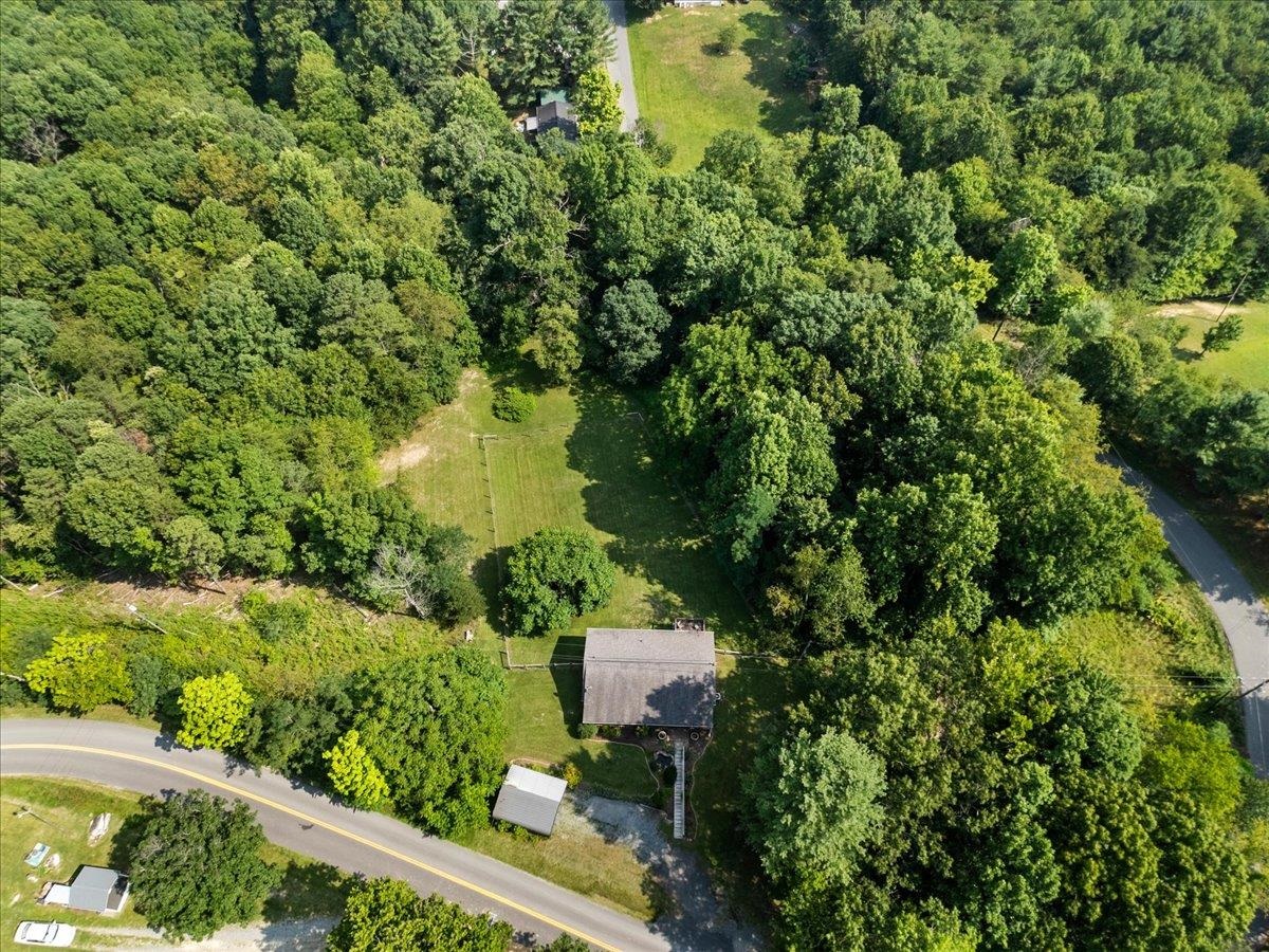 6586 Parrott Mountain Drive Parrott VA 24132