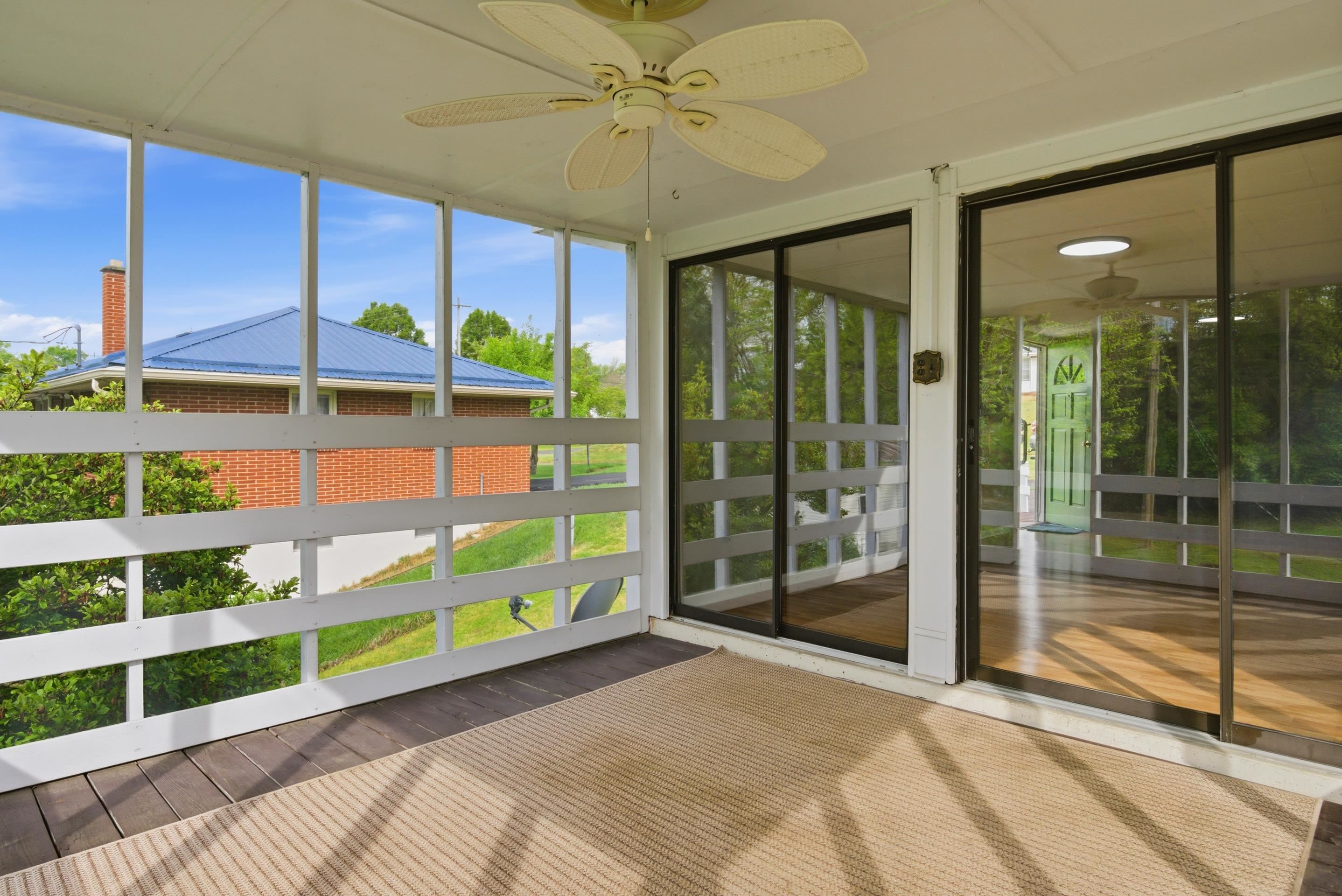 820 Seventh Street Radford VA 24141