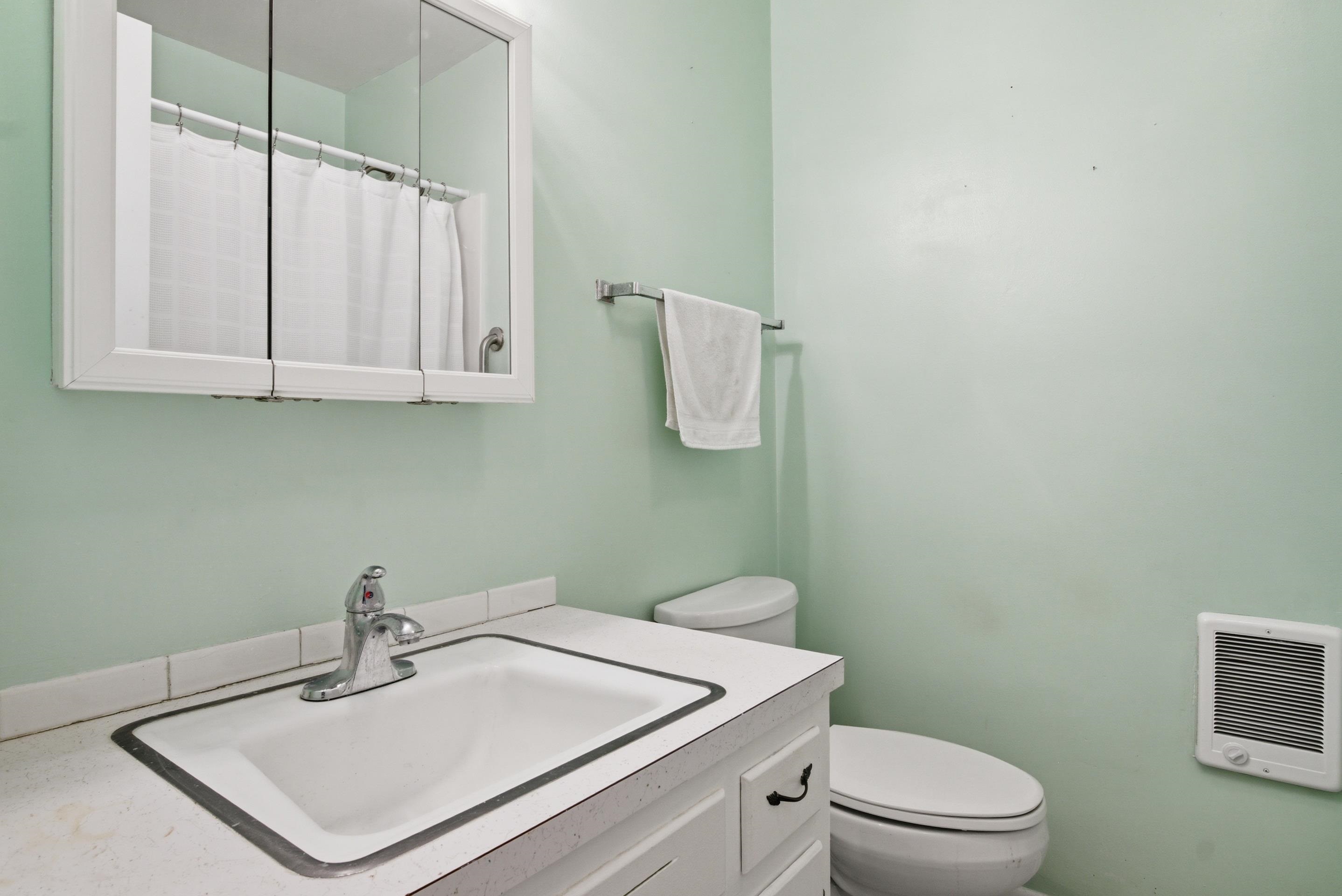 820 Seventh Street Radford VA 24141
