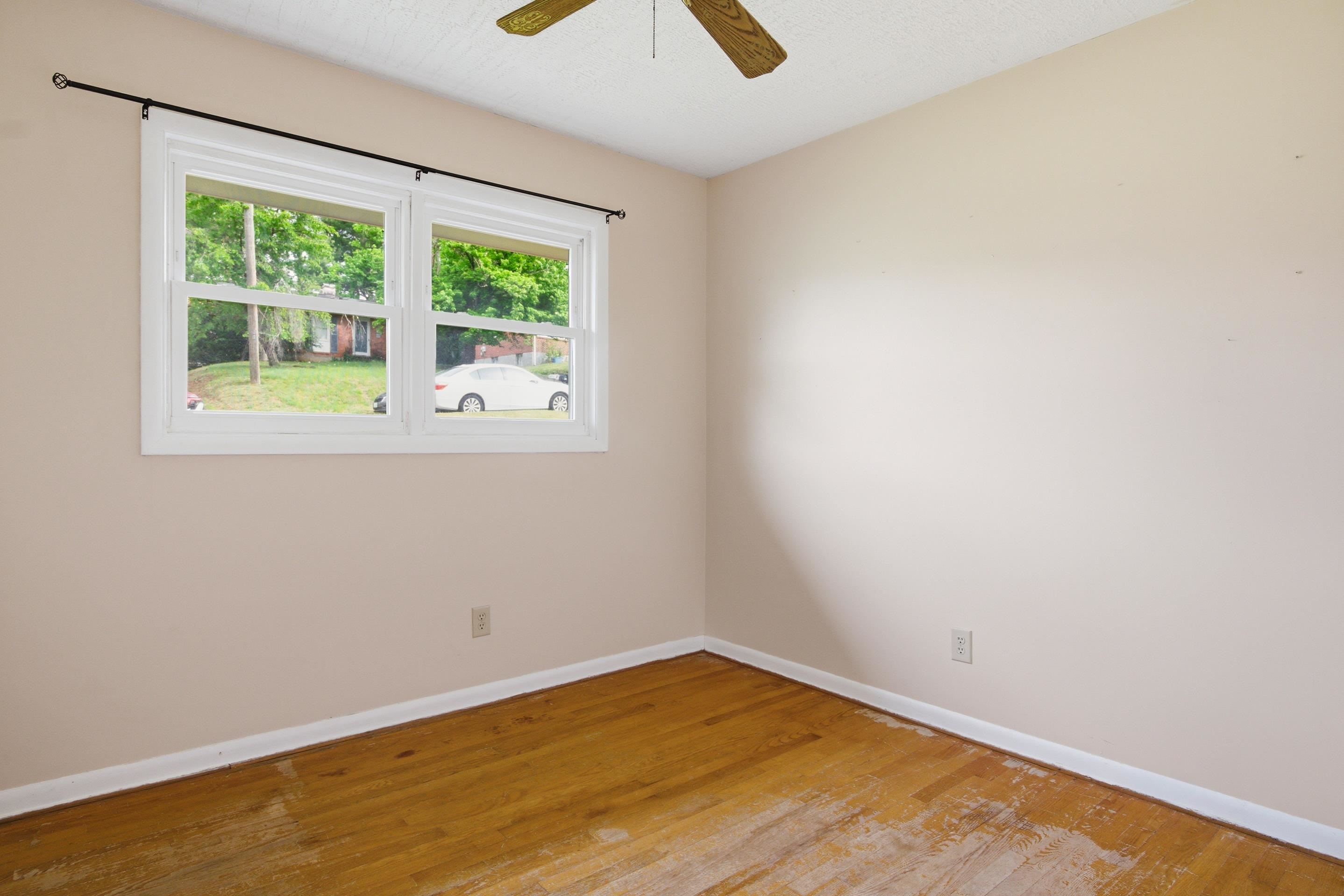 820 Seventh Street Radford VA 24141