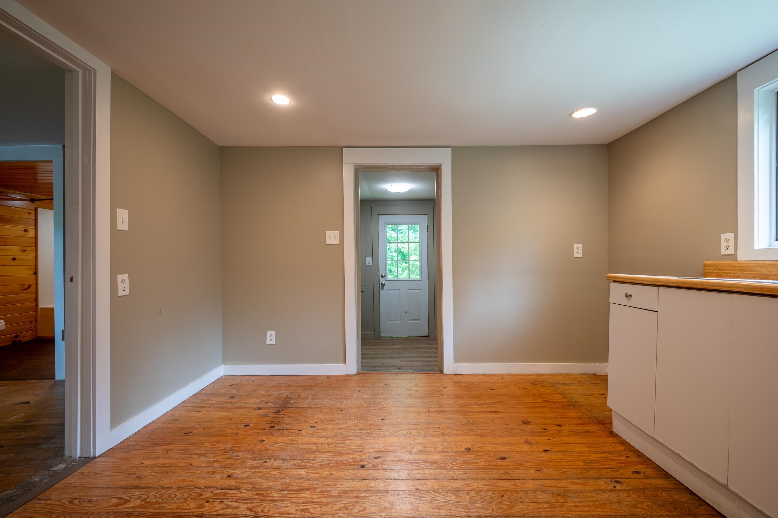 2890 Stonewall Road NW Pilot VA 24138