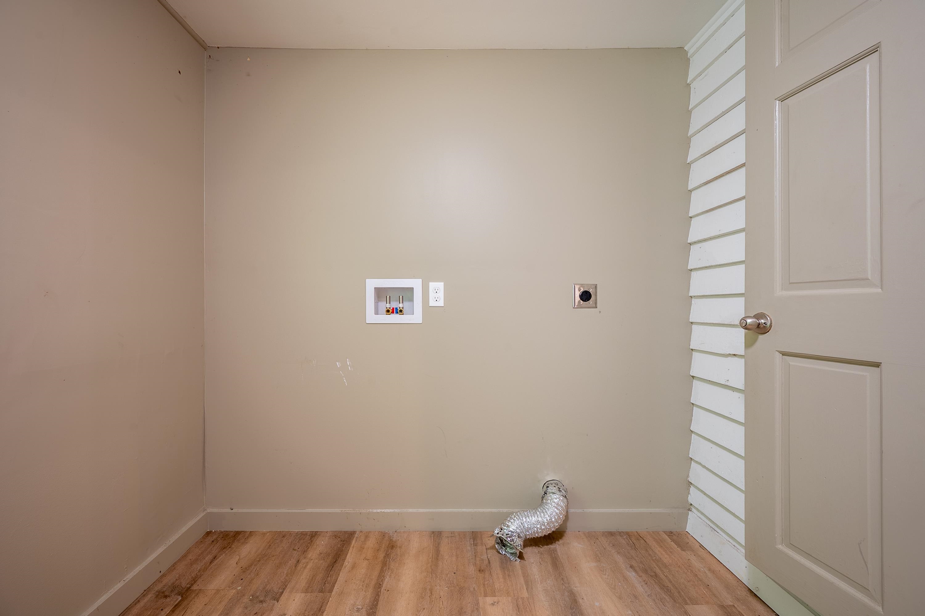 2890 Stonewall Road NW Pilot VA 24138