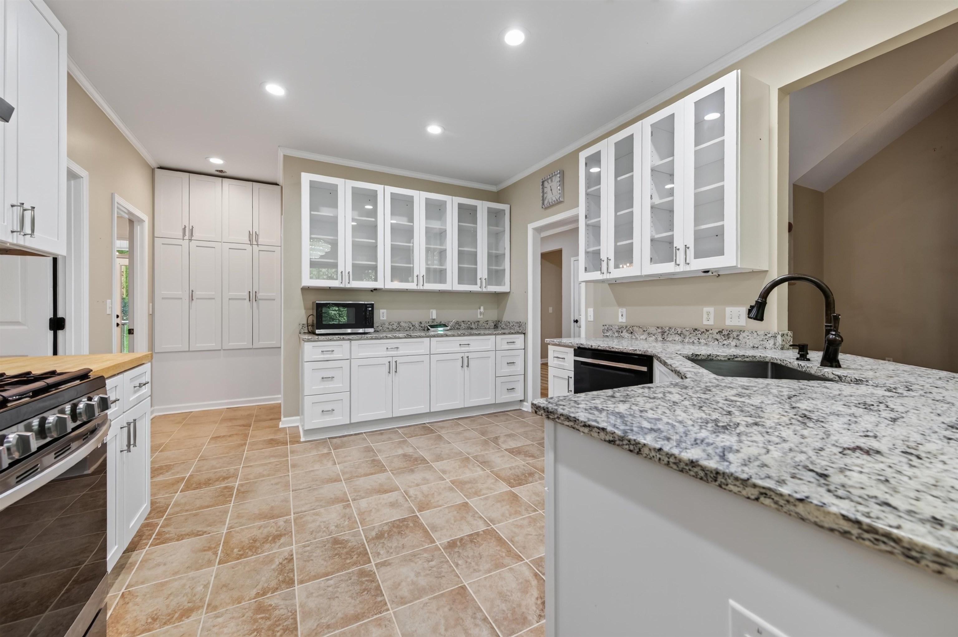 116 Rock Point Lane Marion VA 24354
