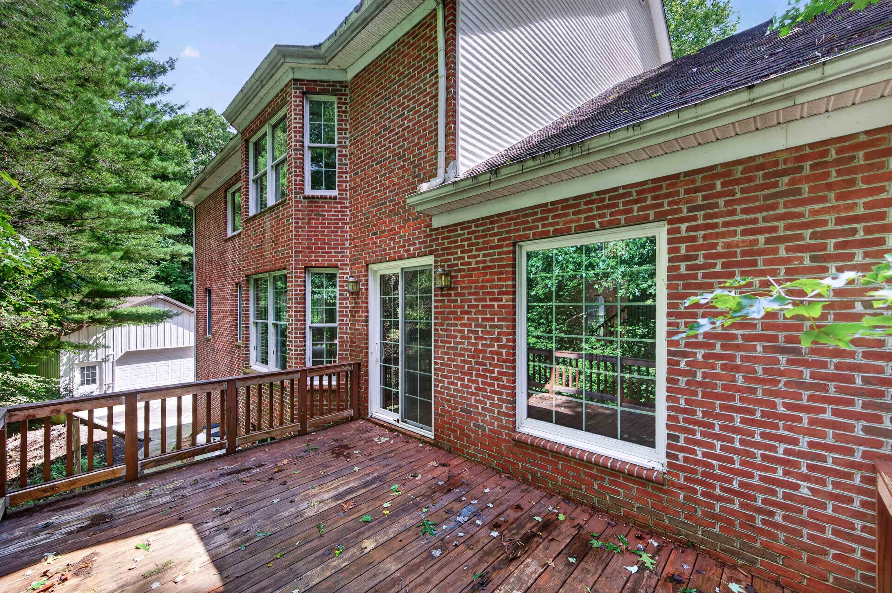 116 Rock Point Lane Marion VA 24354