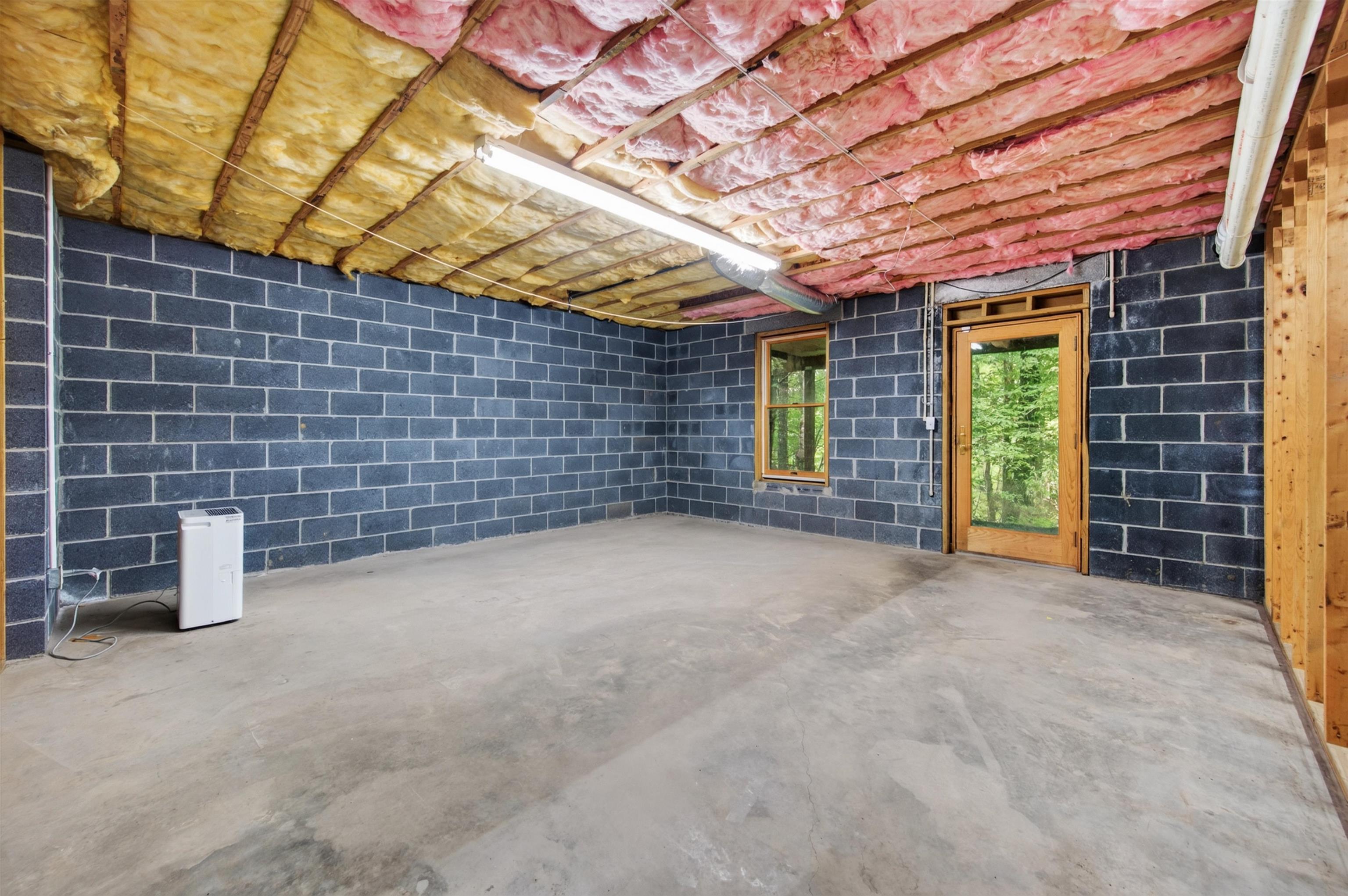 116 Rock Point Lane Marion VA 24354