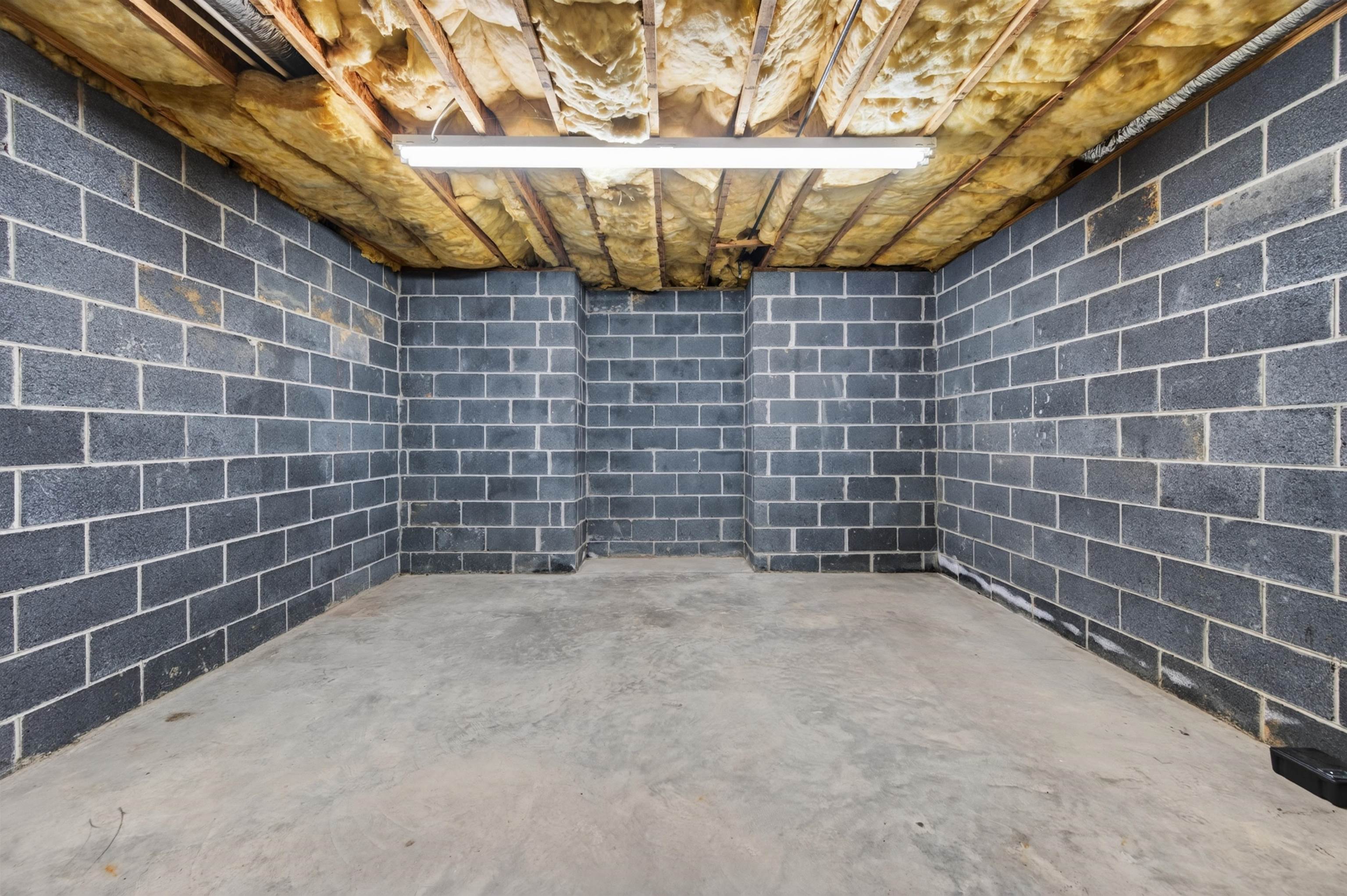 116 Rock Point Lane Marion VA 24354