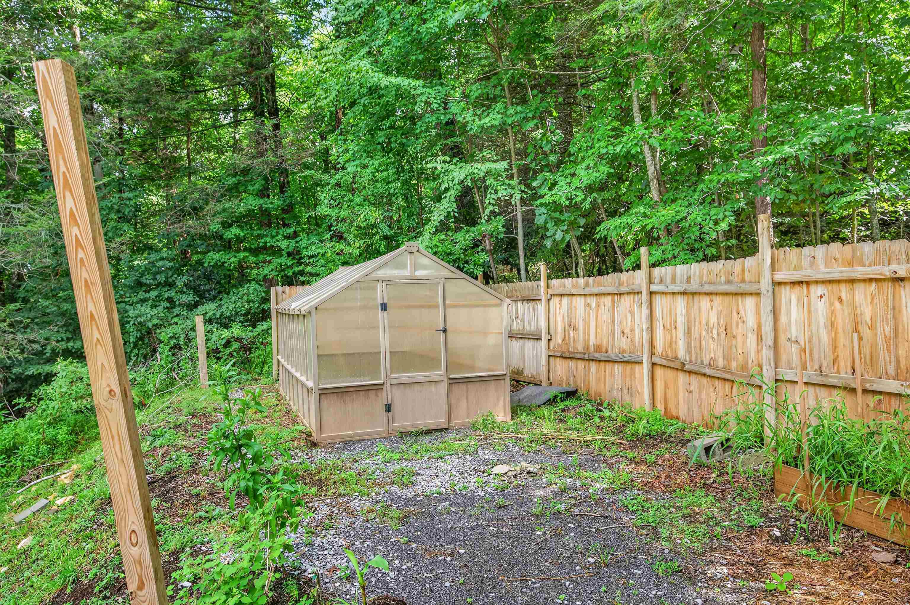 116 Rock Point Lane Marion VA 24354