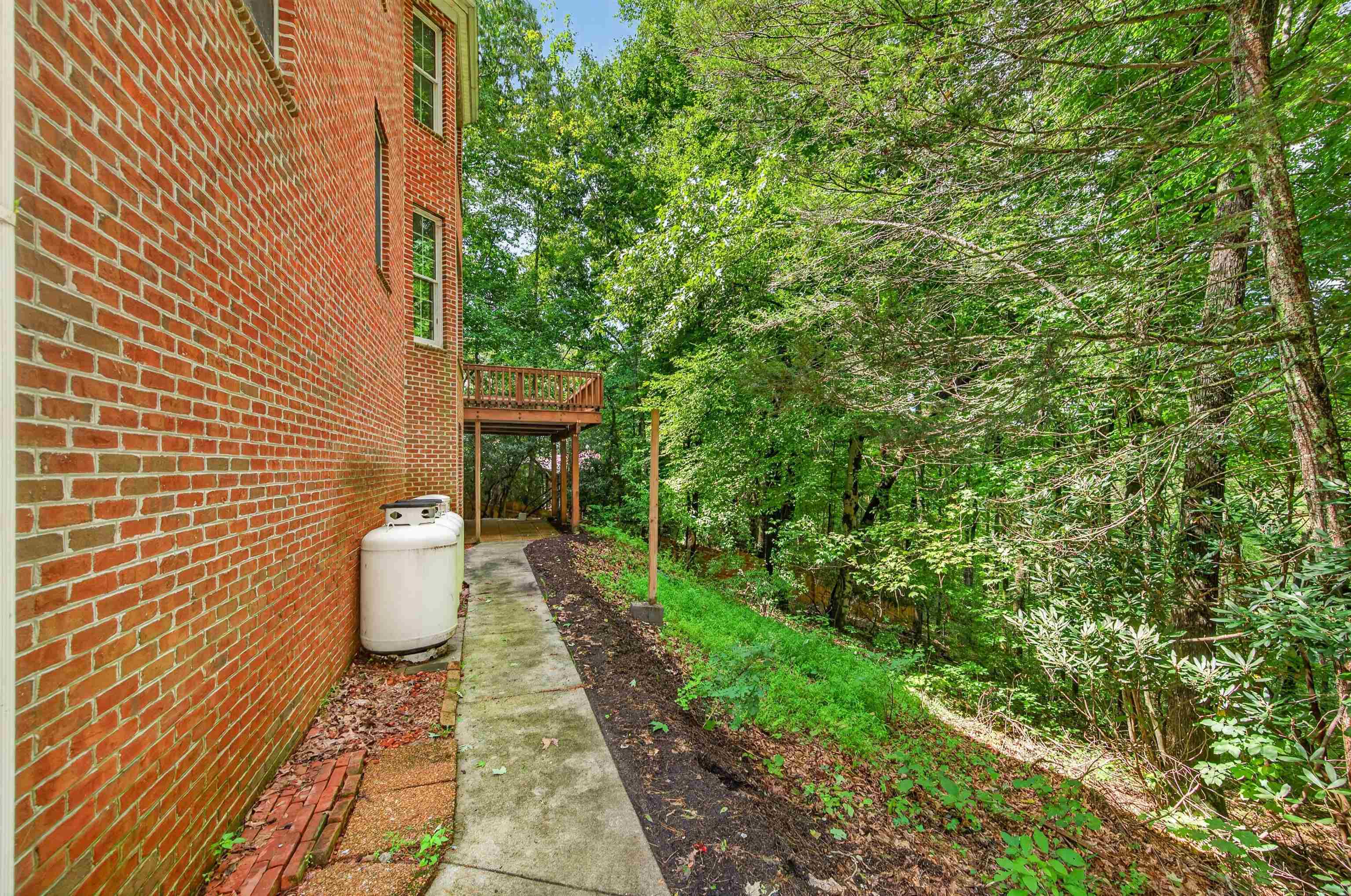 116 Rock Point Lane Marion VA 24354