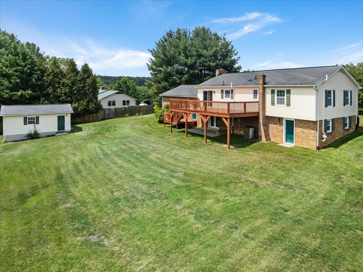 5423 Ridgeview Waye Dublin VA 24084