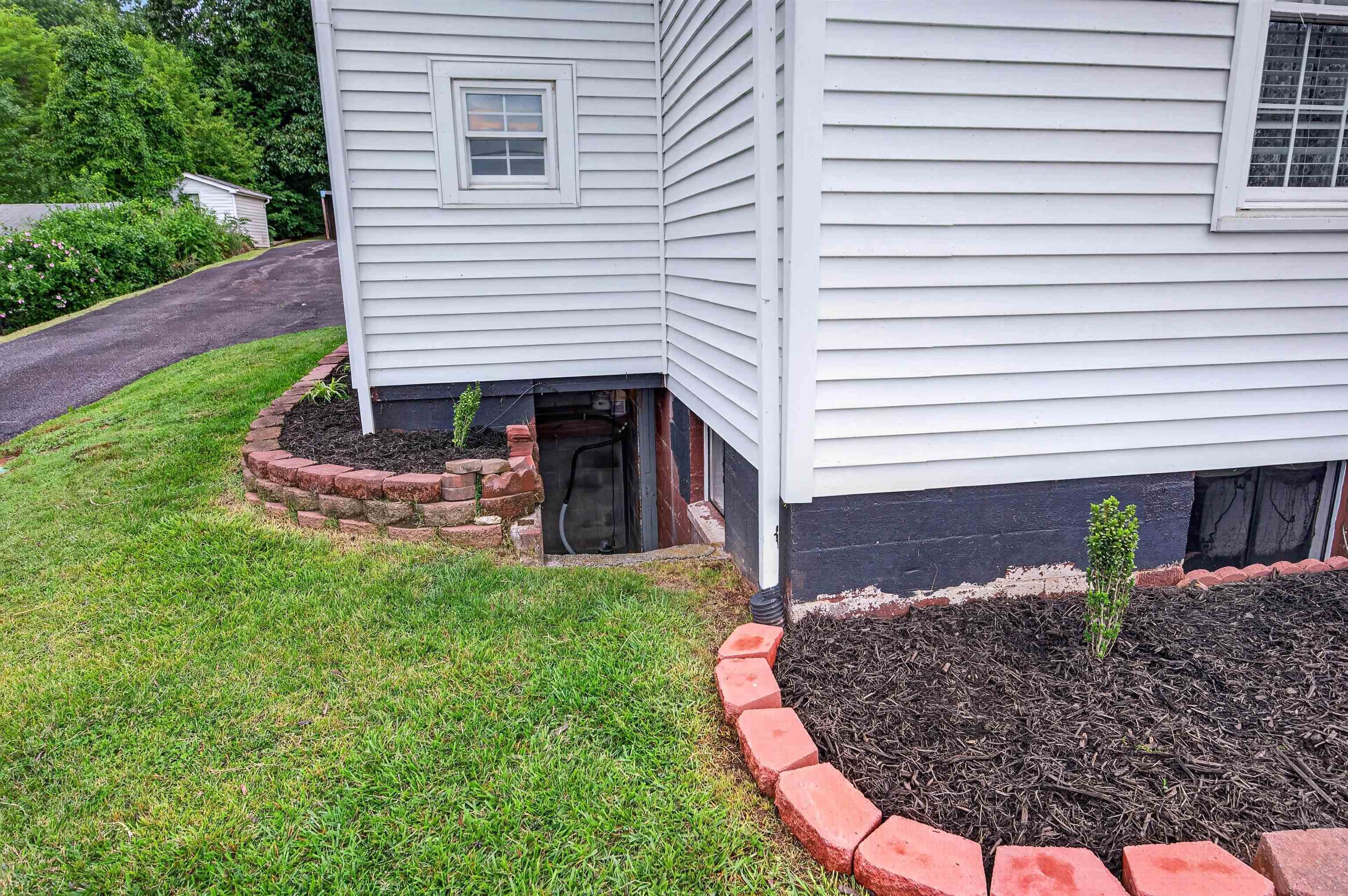 403 Cedar Drive Ripplemead VA 24150
