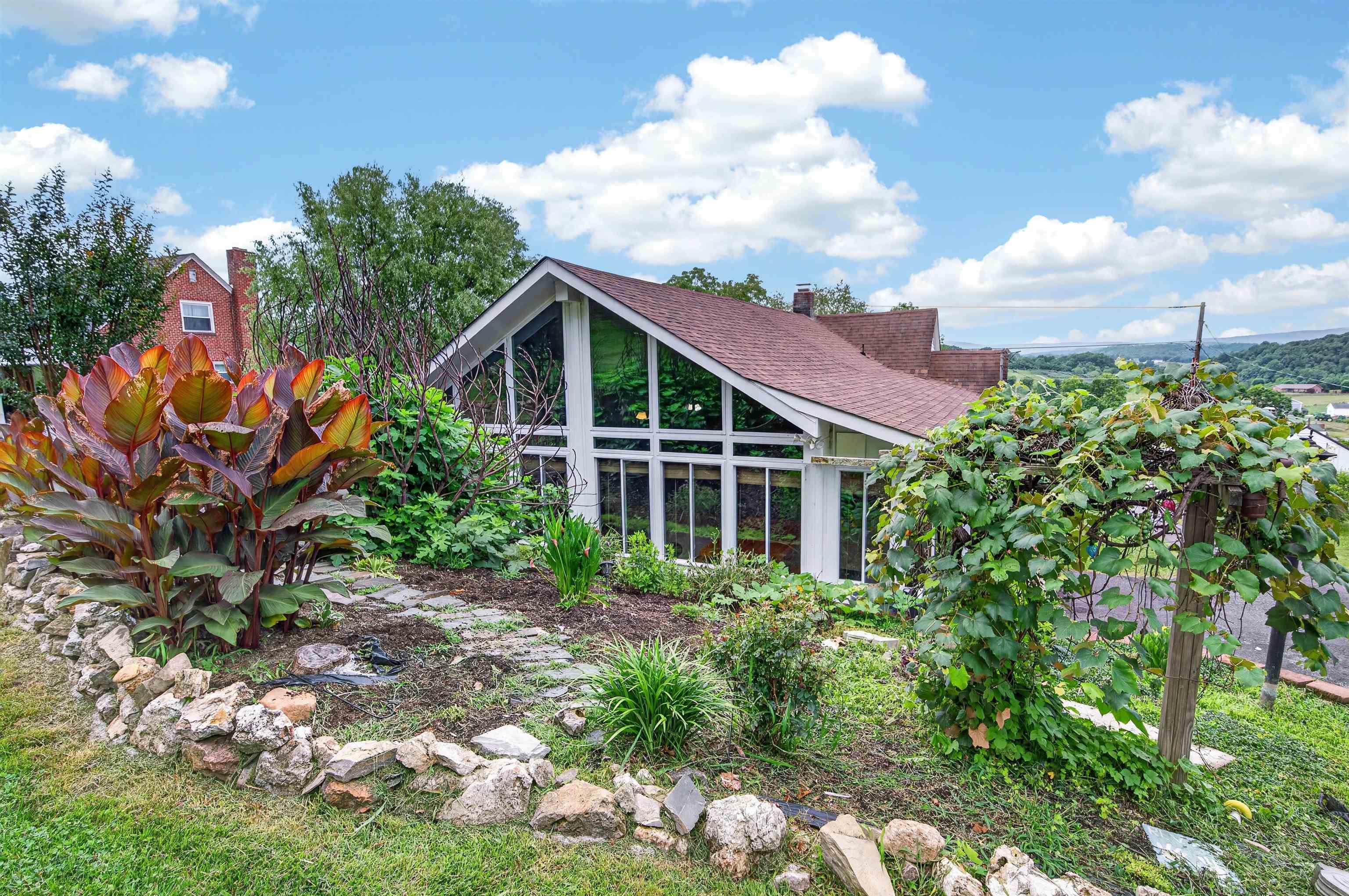 403 Cedar Drive Ripplemead VA 24150