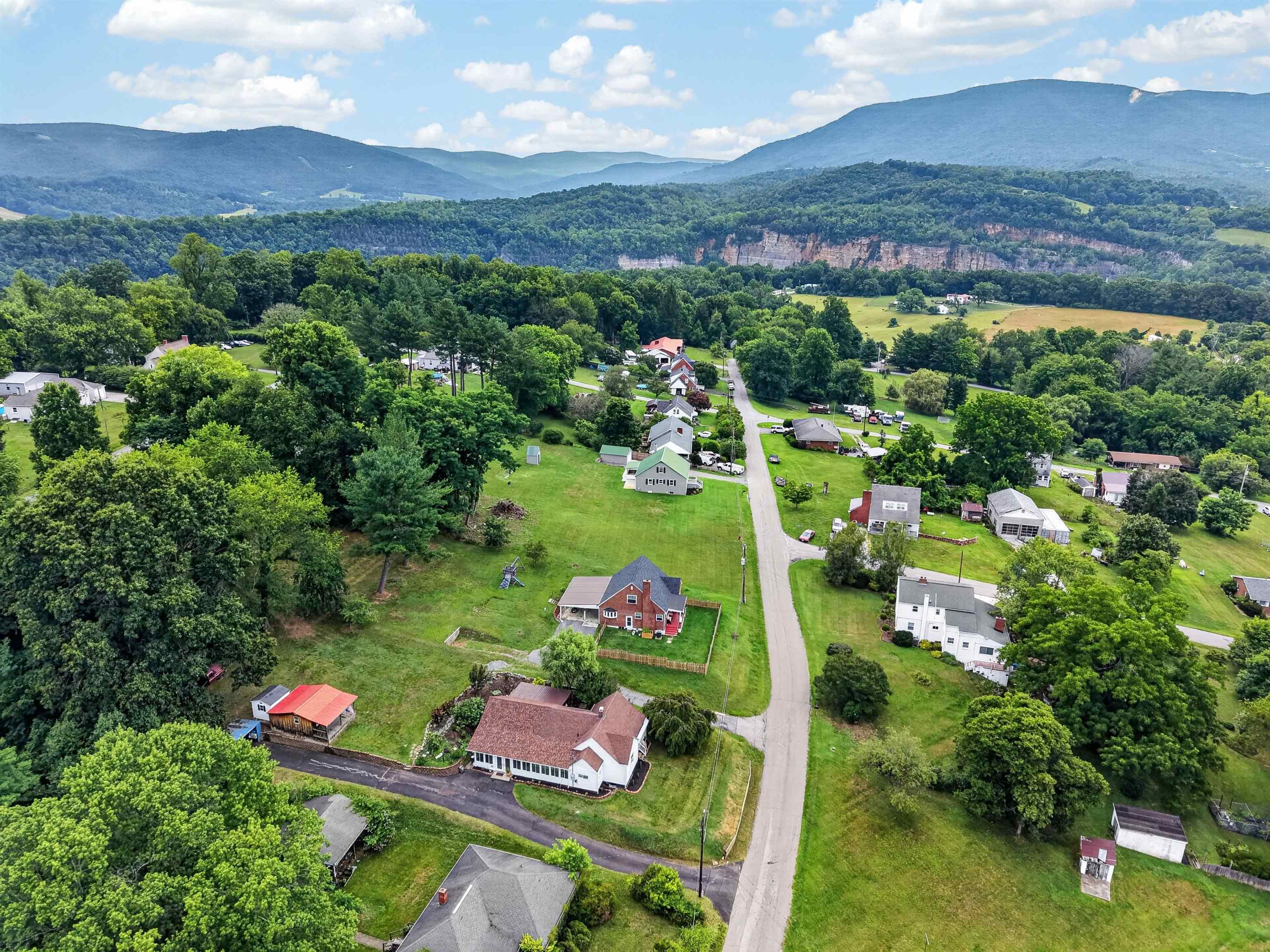 403 Cedar Drive Ripplemead VA 24150