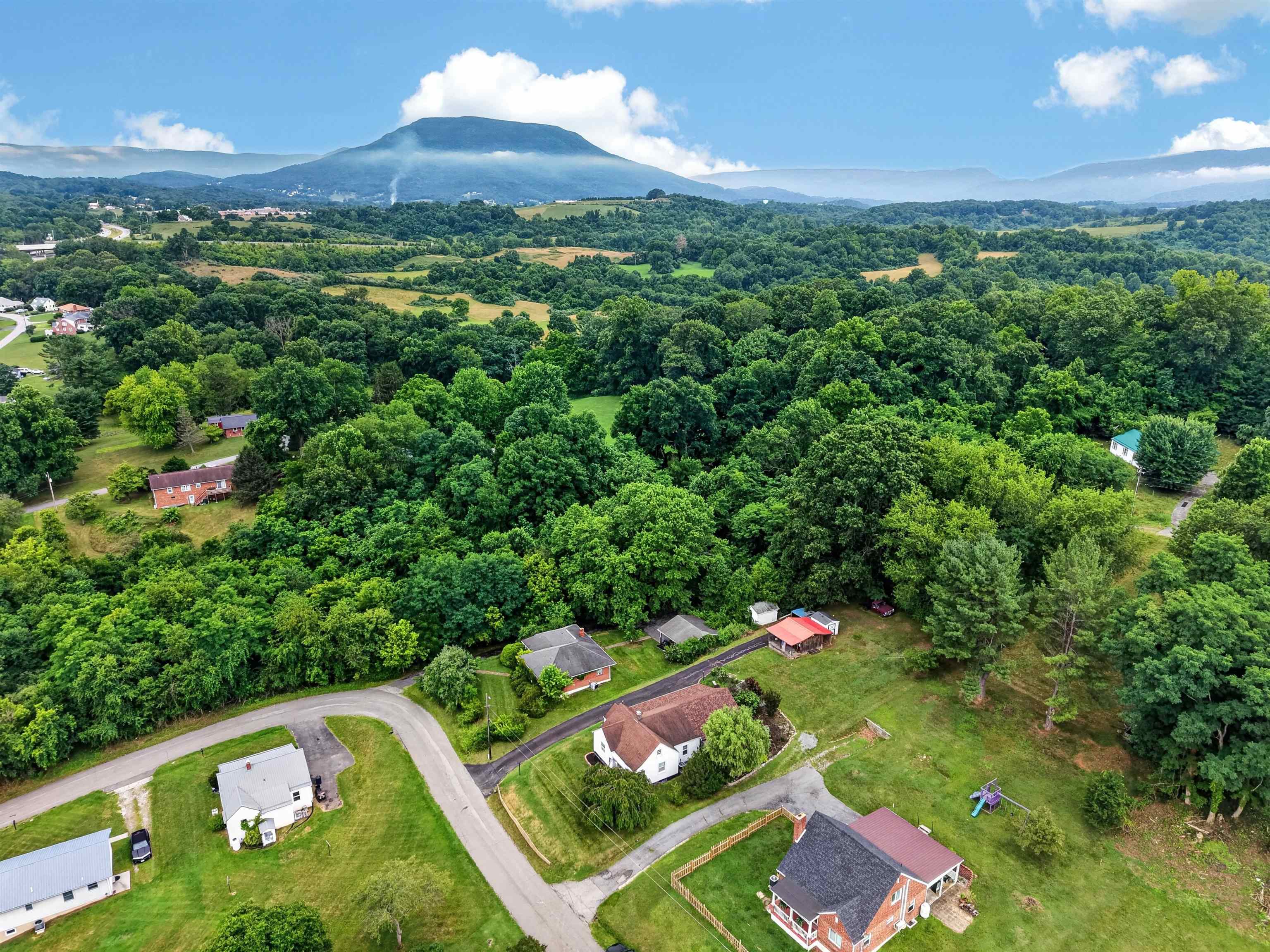 403 Cedar Drive Ripplemead VA 24150