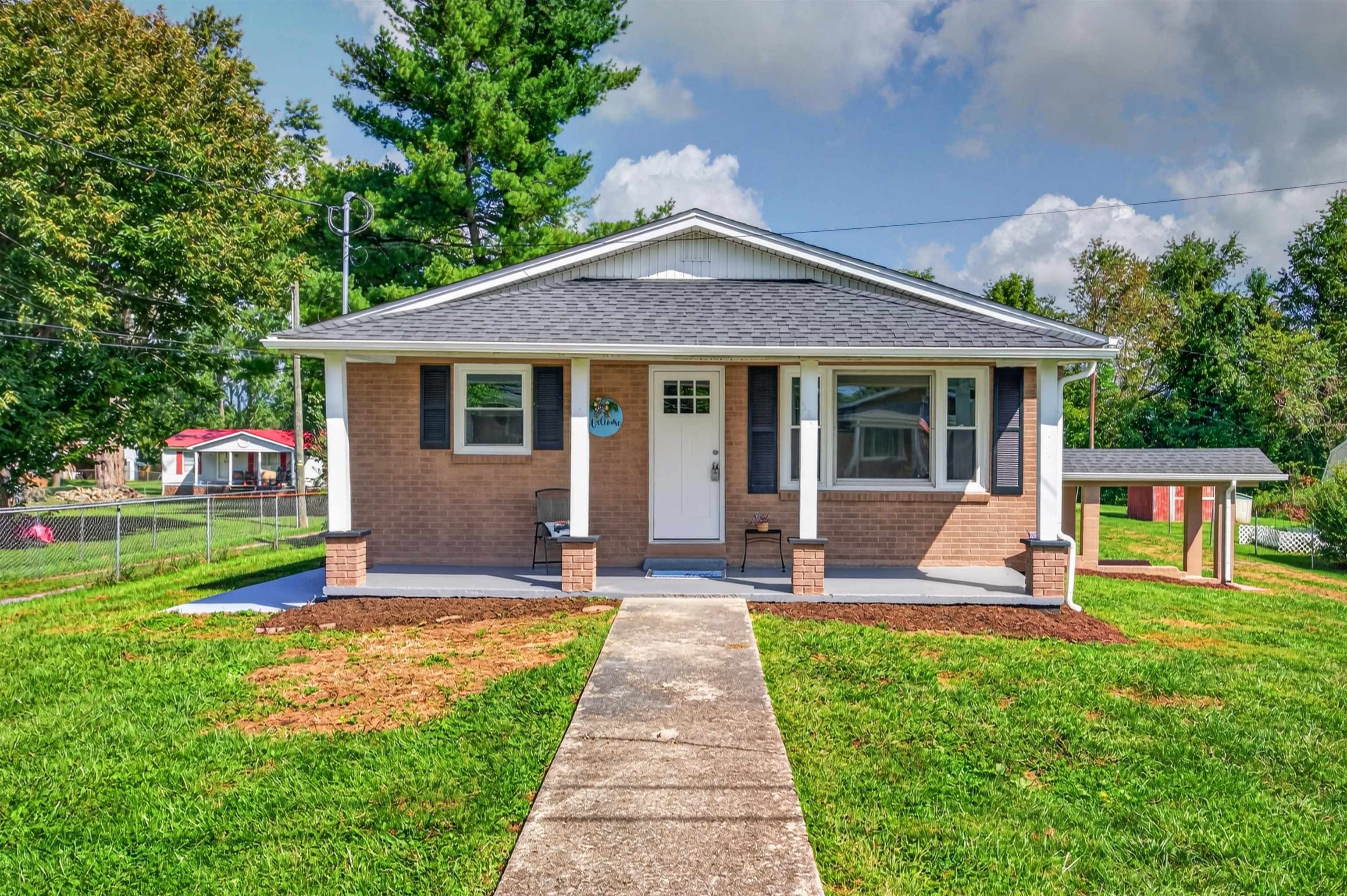 539 Friendly Circle Marion VA 24354
