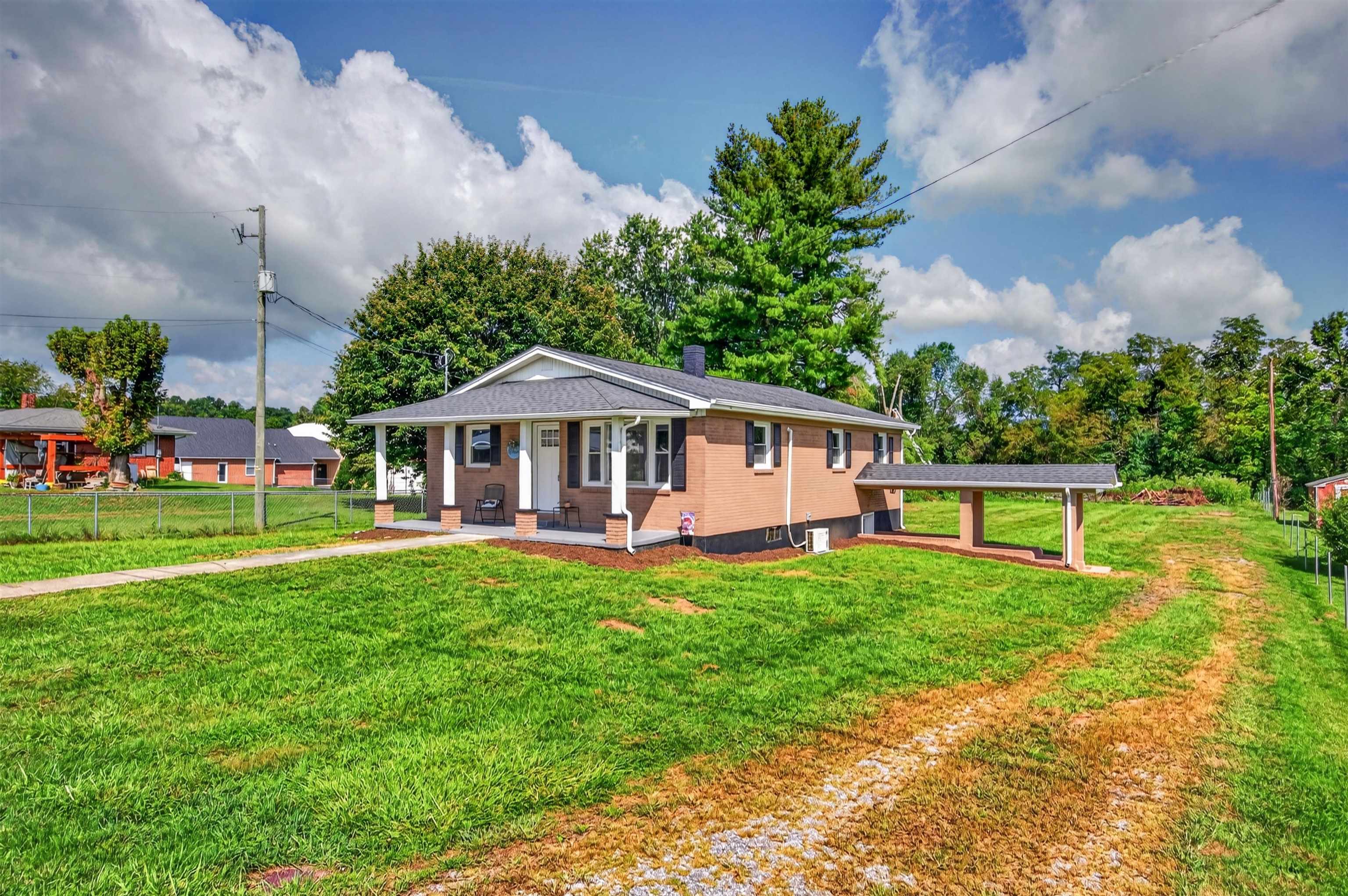 539 Friendly Circle Marion VA 24354