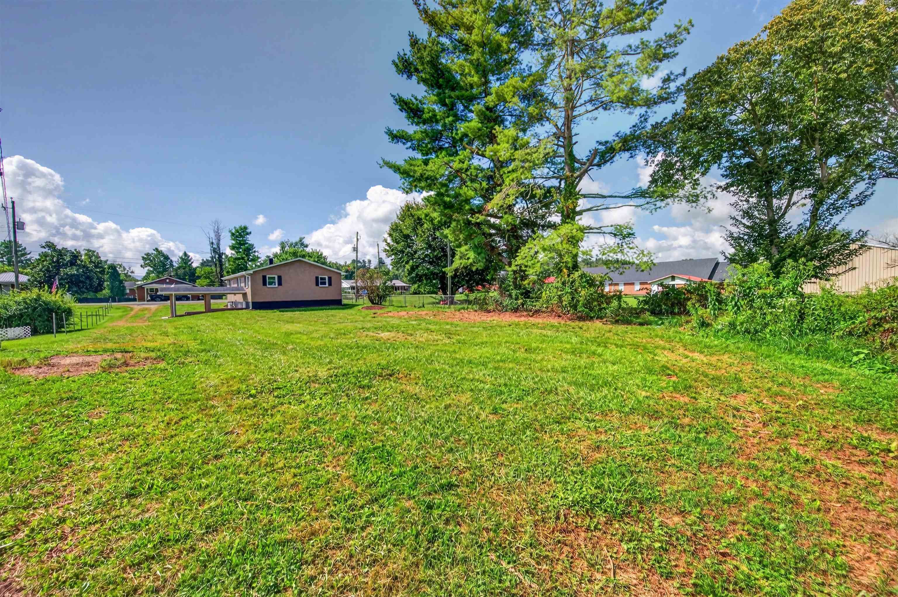 539 Friendly Circle Marion VA 24354