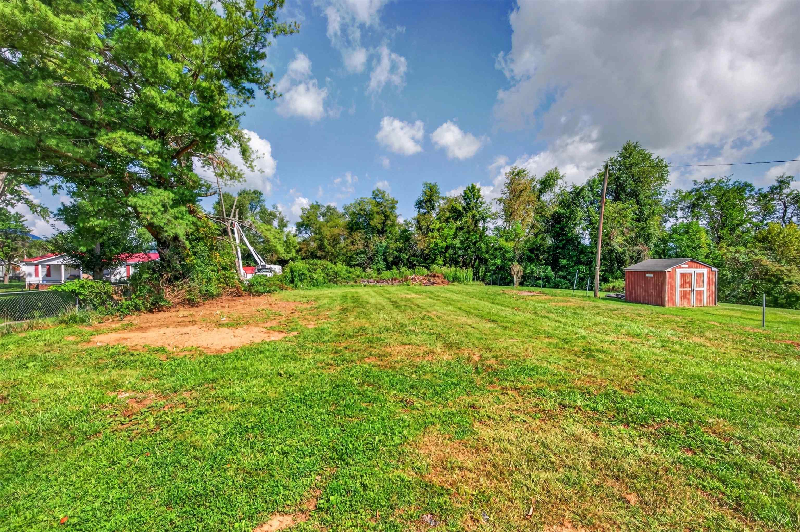 539 Friendly Circle Marion VA 24354