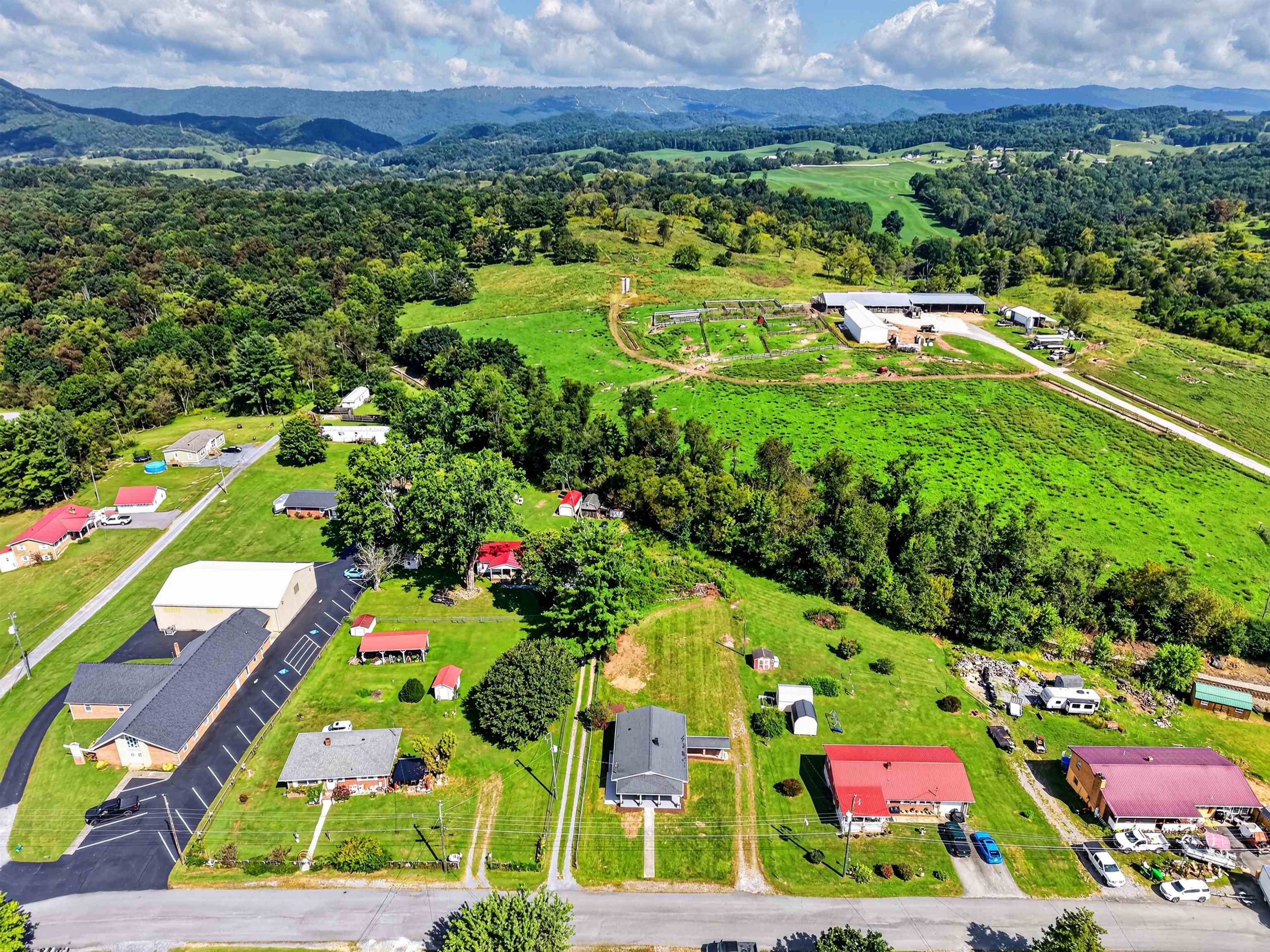 539 Friendly Circle Marion VA 24354