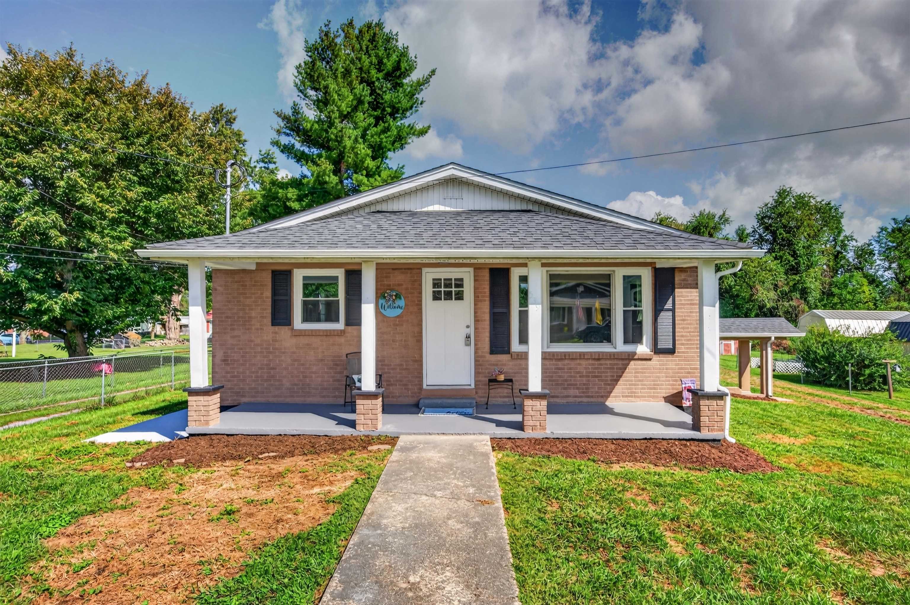 539 Friendly Circle Marion VA 24354