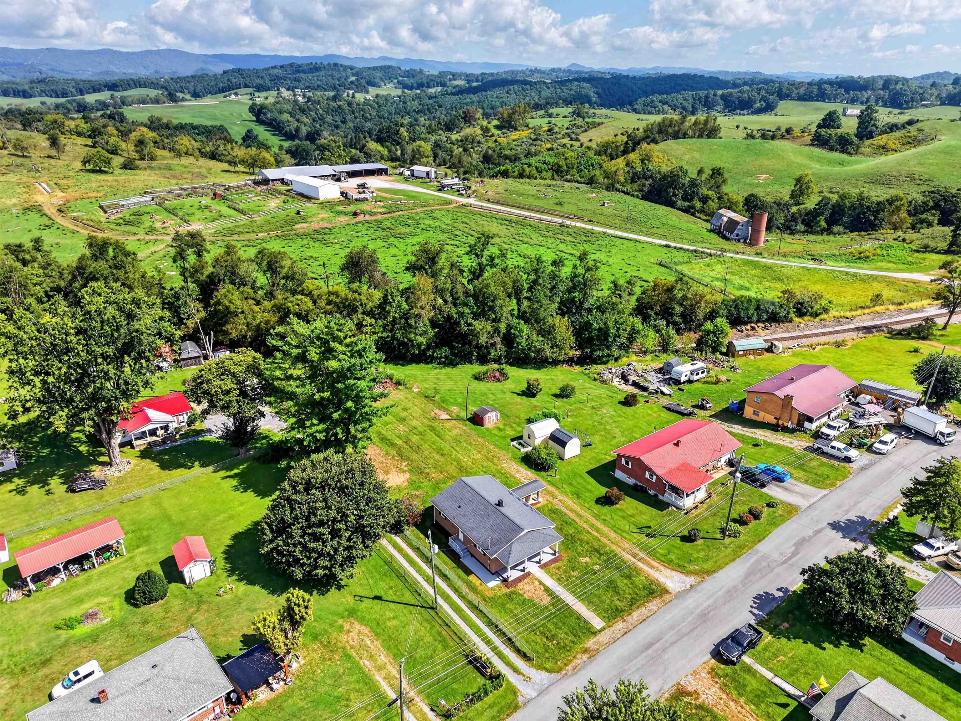 539 Friendly Circle Marion VA 24354