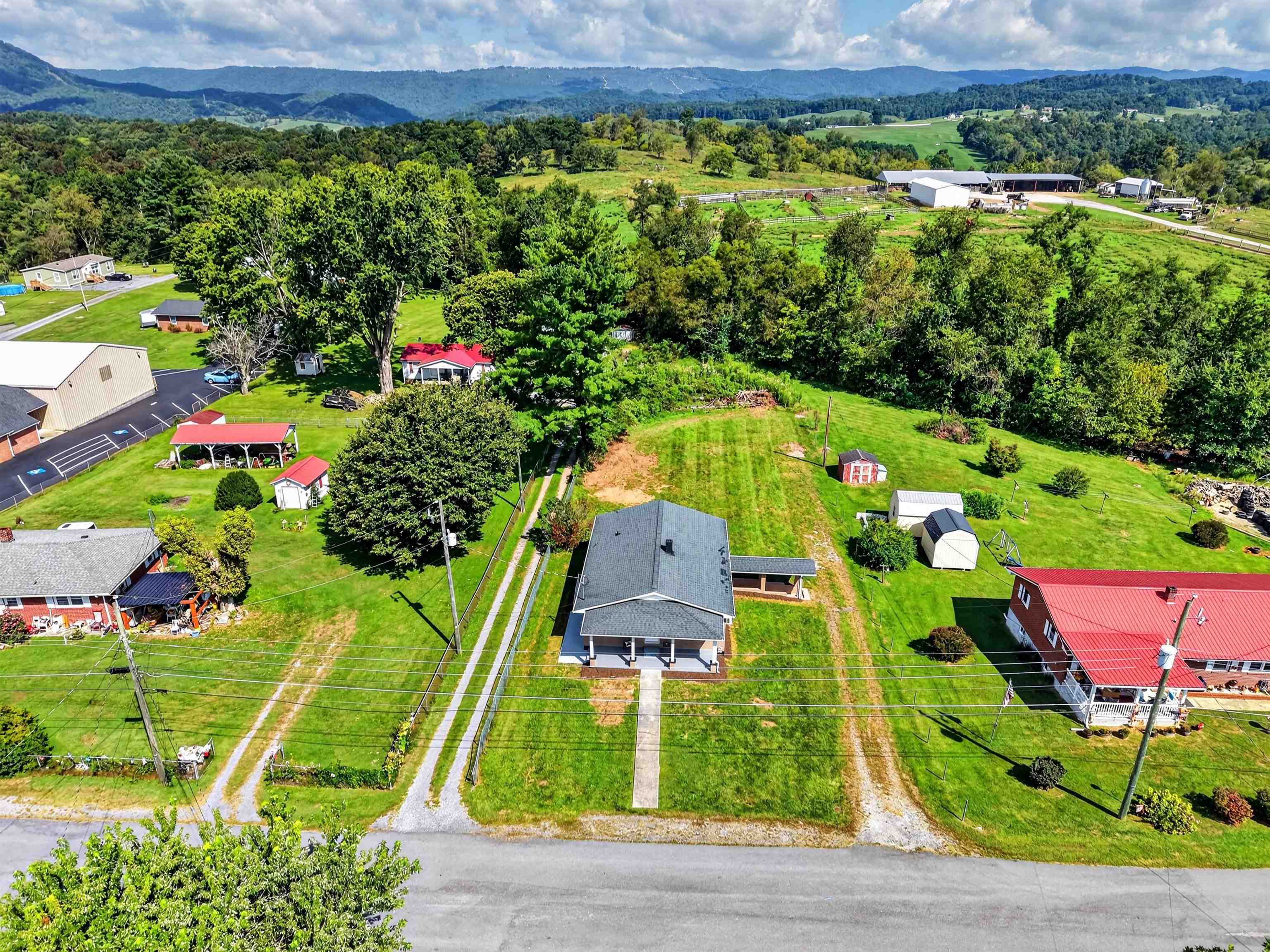 539 Friendly Circle Marion VA 24354