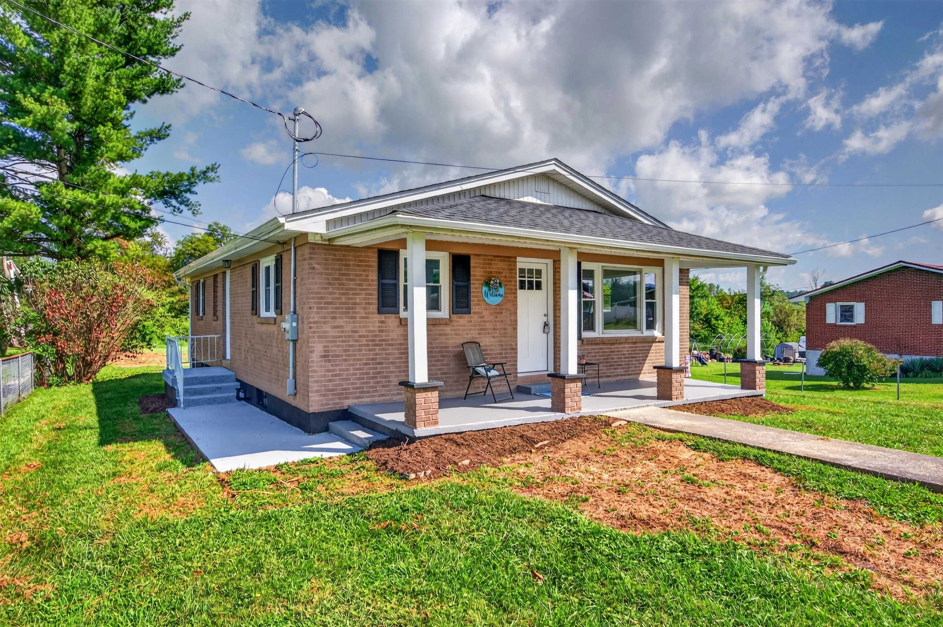 539 Friendly Circle Marion VA 24354
