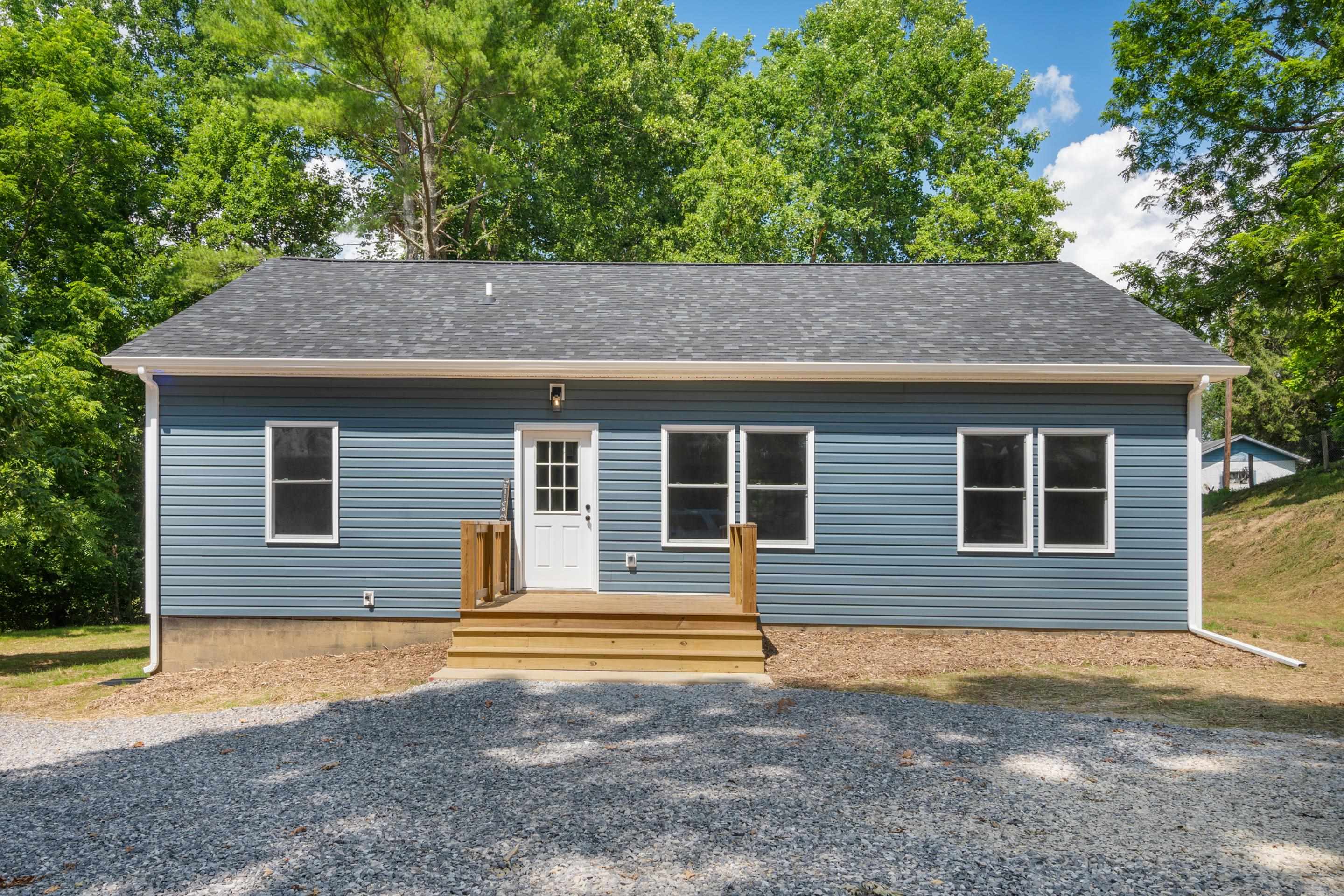 2974 Austin Road Christiansburg VA 24073