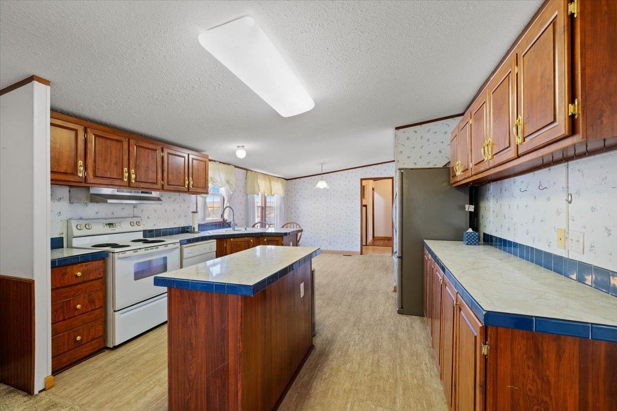 2229 NW Indian Valley Po Road Indian Valley VA 24105