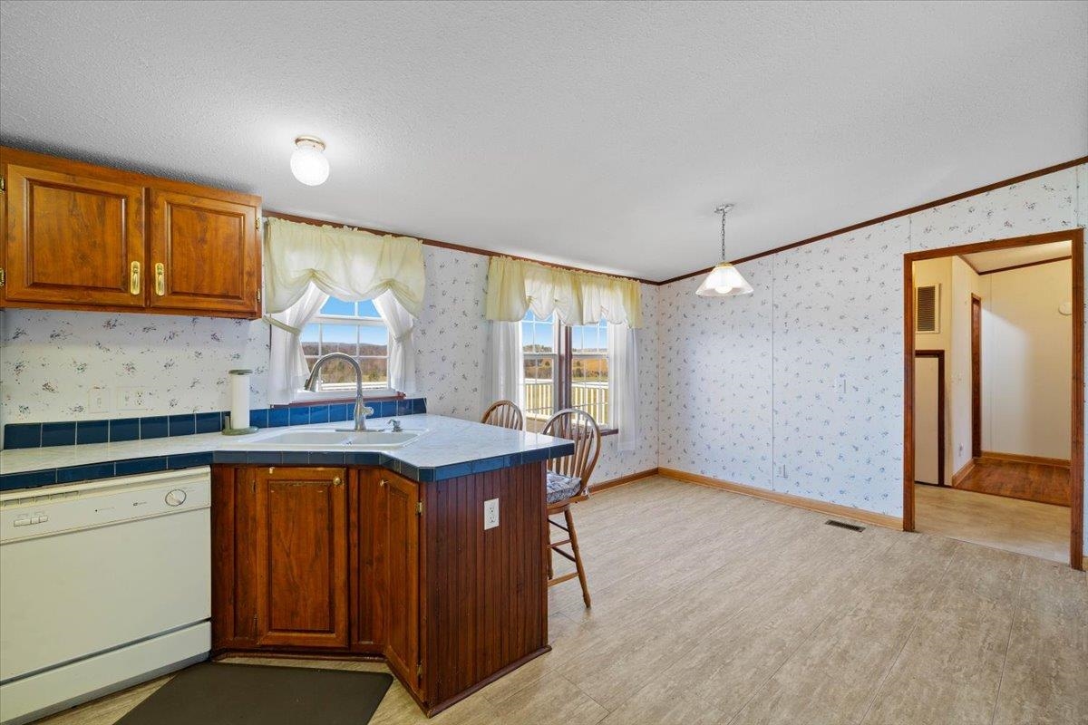 2229 NW Indian Valley Po Road Indian Valley VA 24105