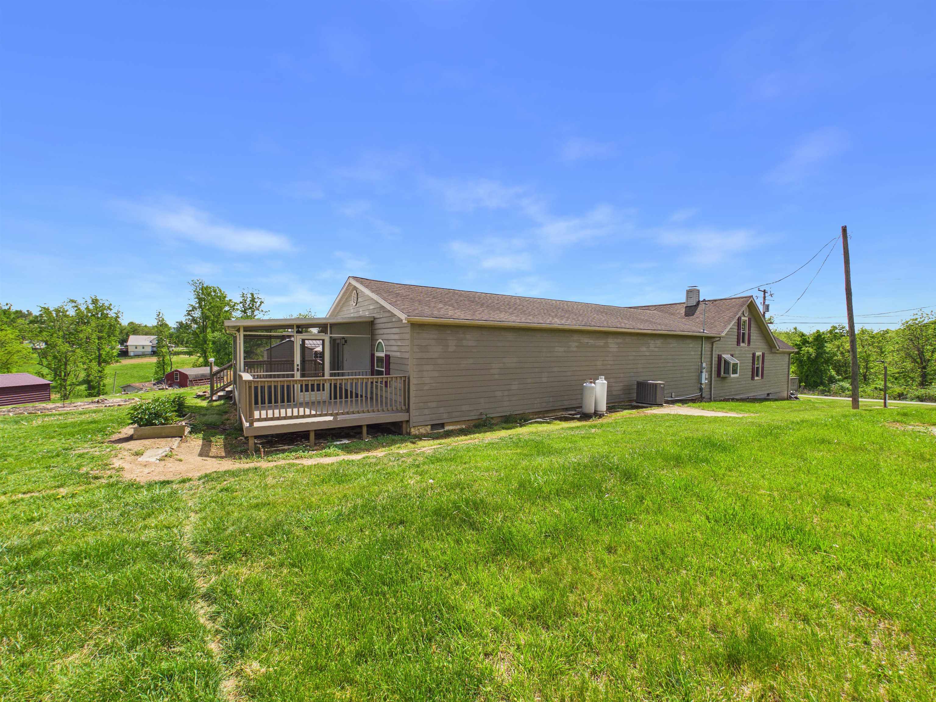5833 Lyons Road Dublin VA 24084