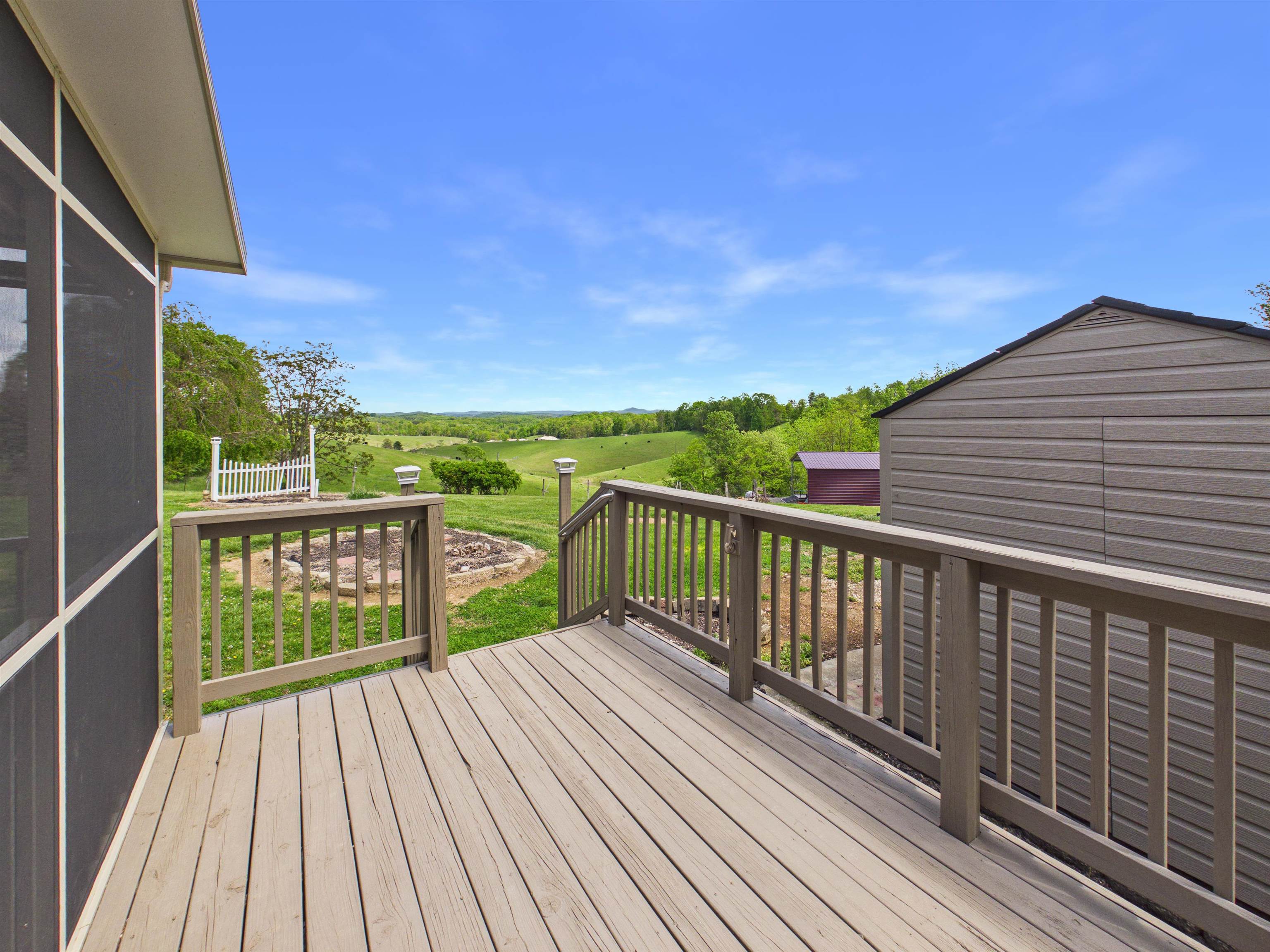 5833 Lyons Road Dublin VA 24084