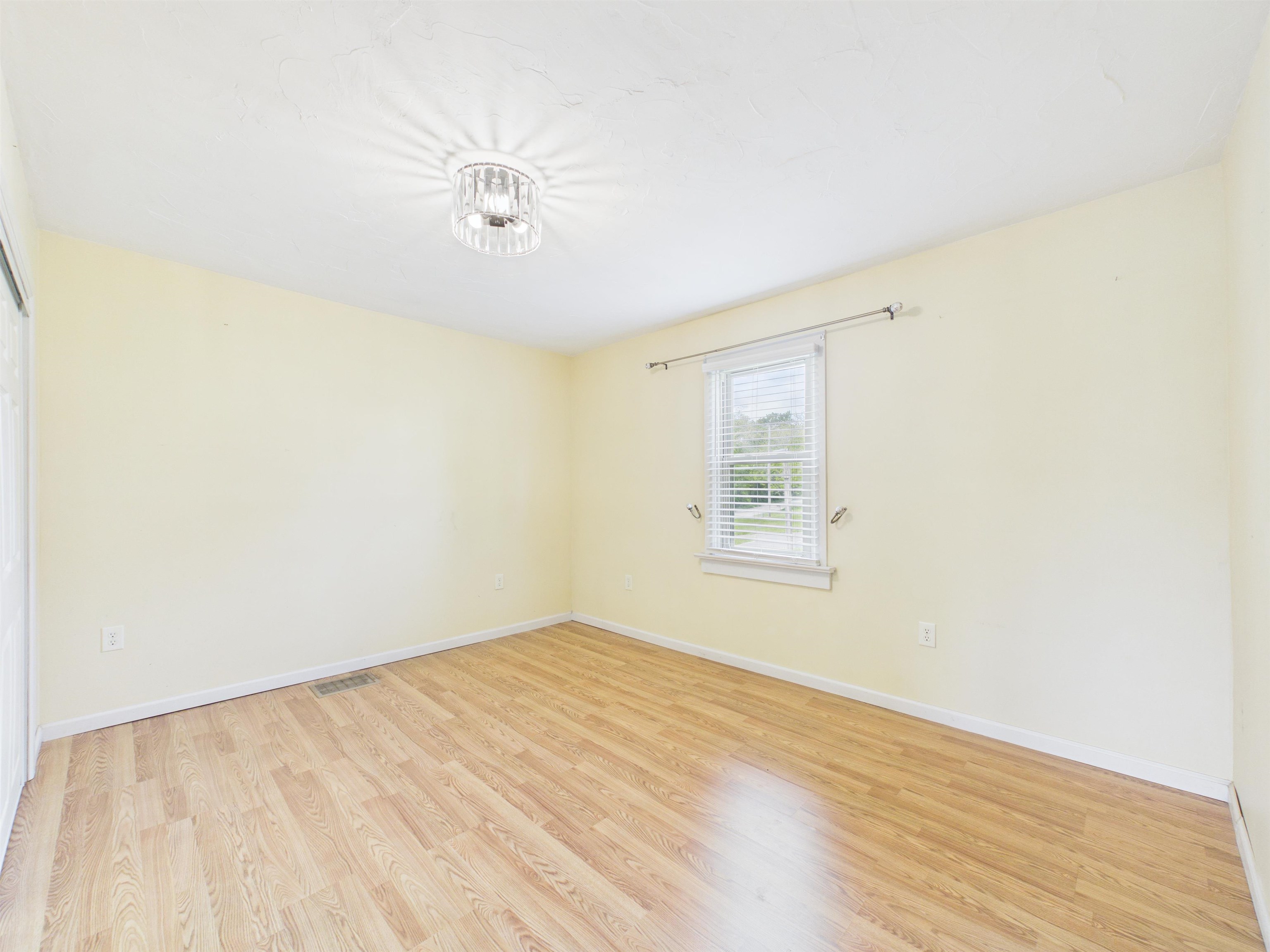 5833 Lyons Road Dublin VA 24084