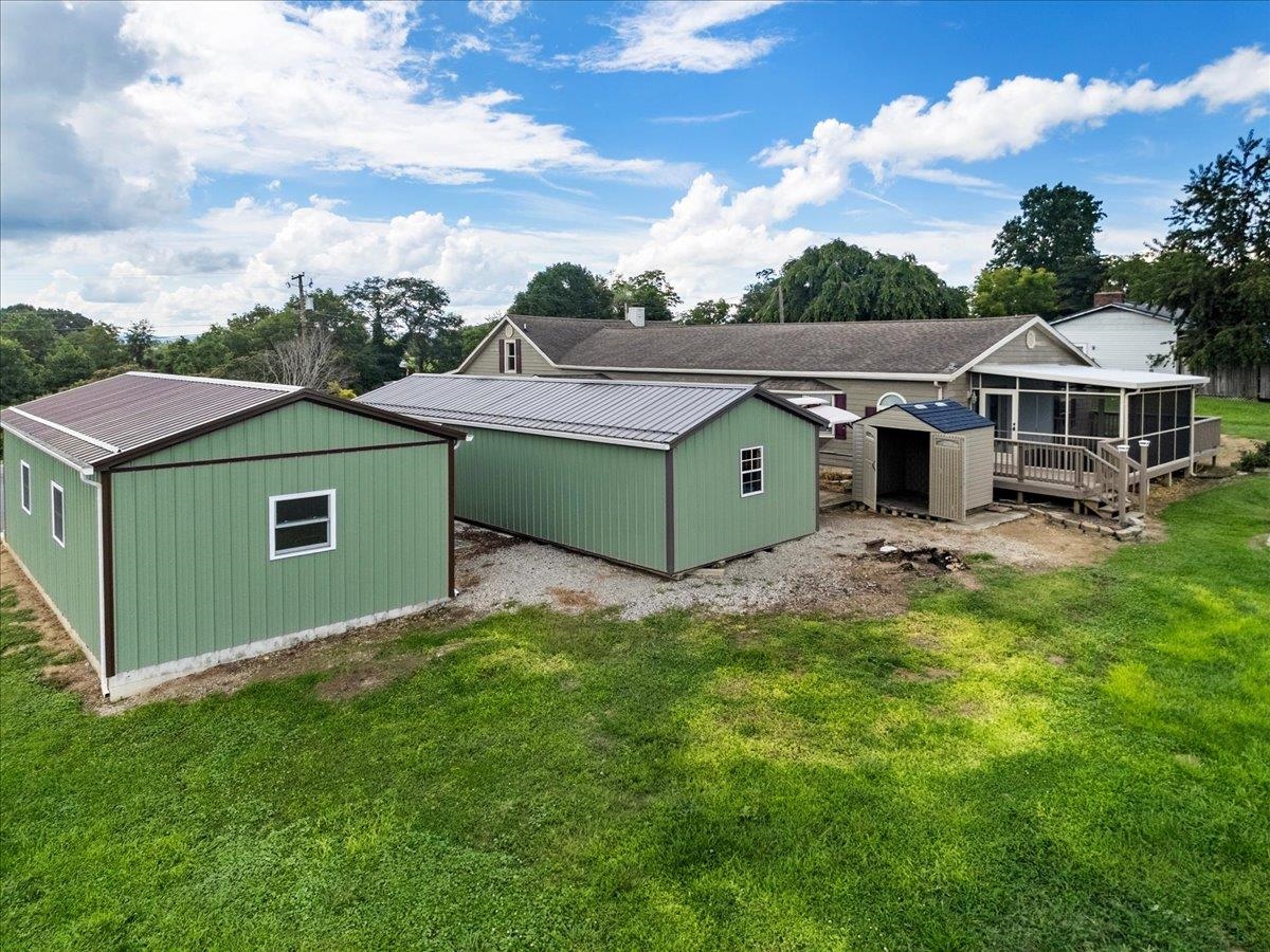 5833 Lyons Road Dublin VA 24084