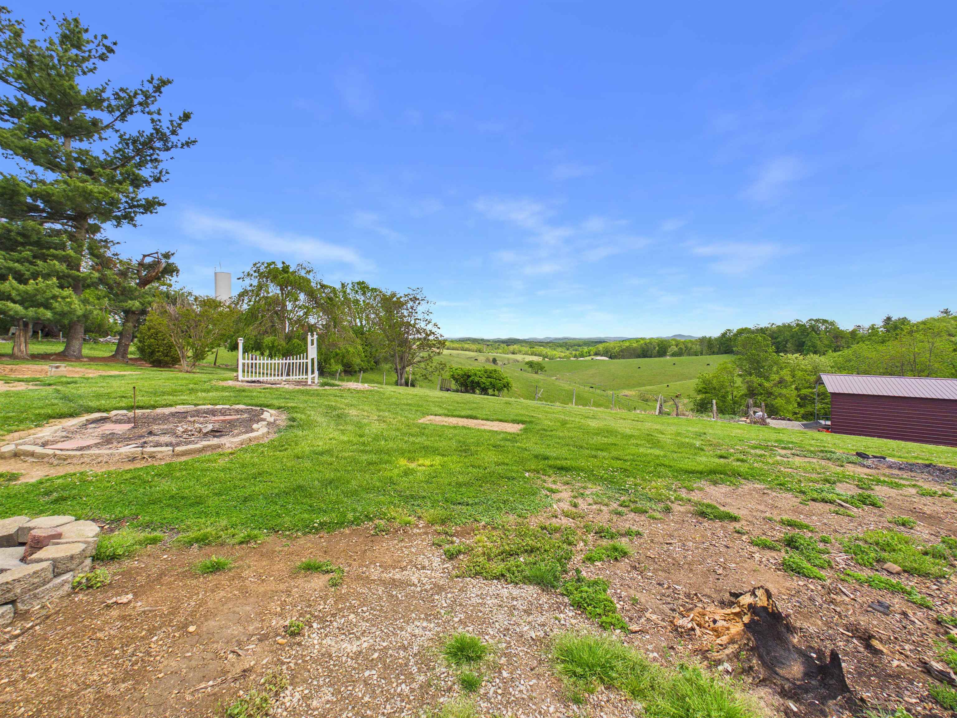 5833 Lyons Road Dublin VA 24084