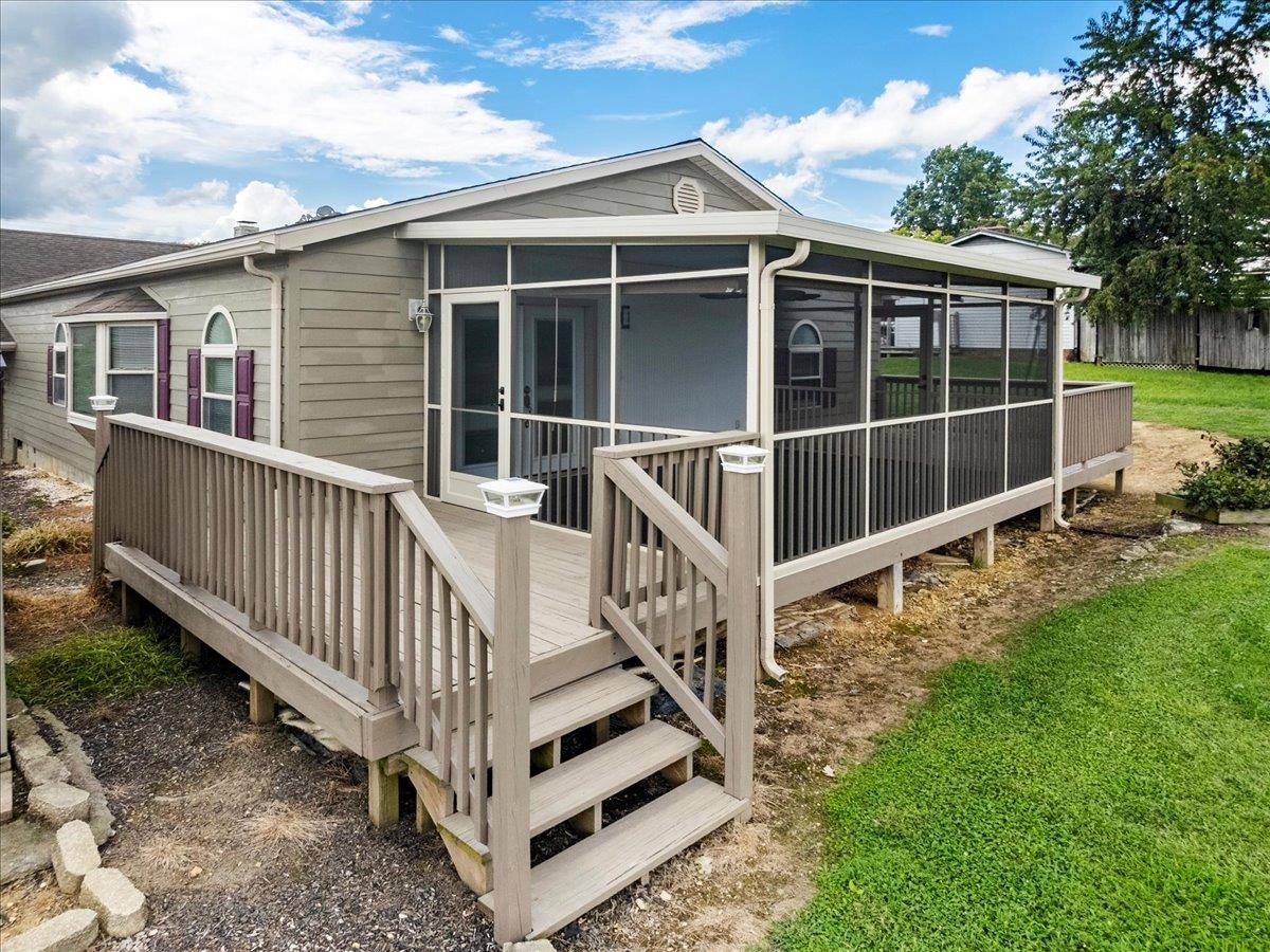 5833 Lyons Road Dublin VA 24084