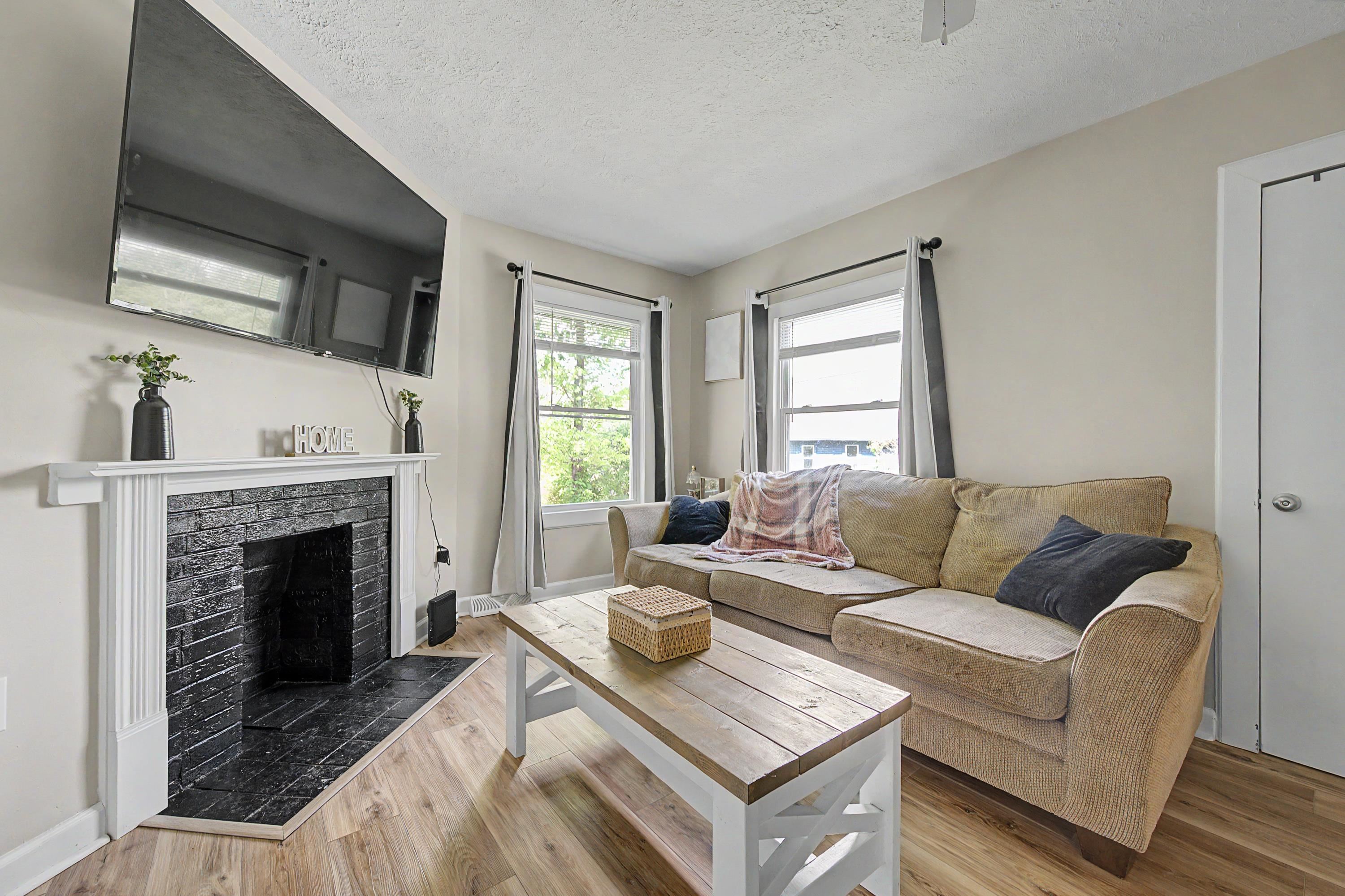 904 Westview Street Narrows VA 24124