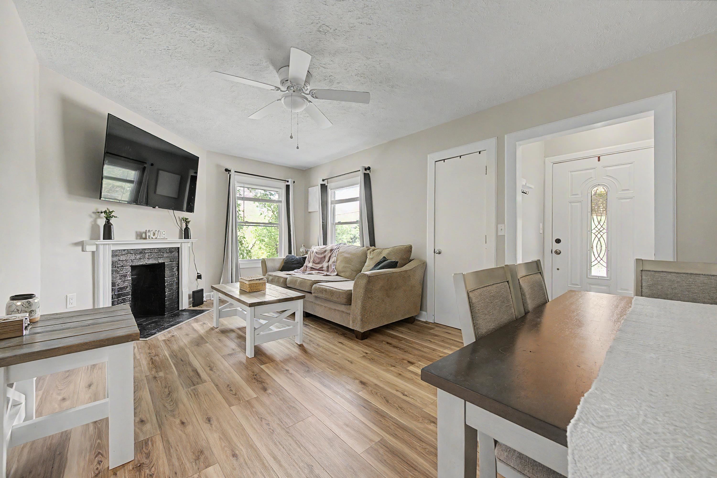 904 Westview Street Narrows VA 24124