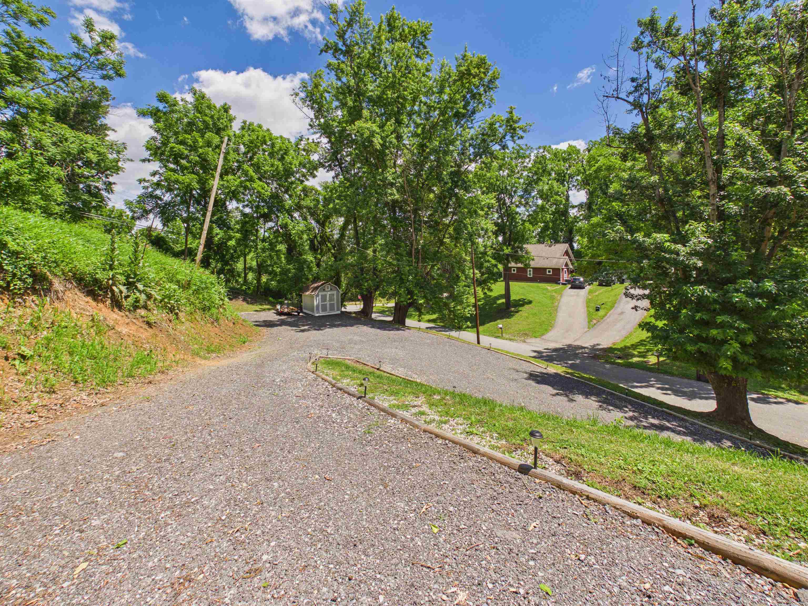 120 Holly Street Pulaski VA 24301