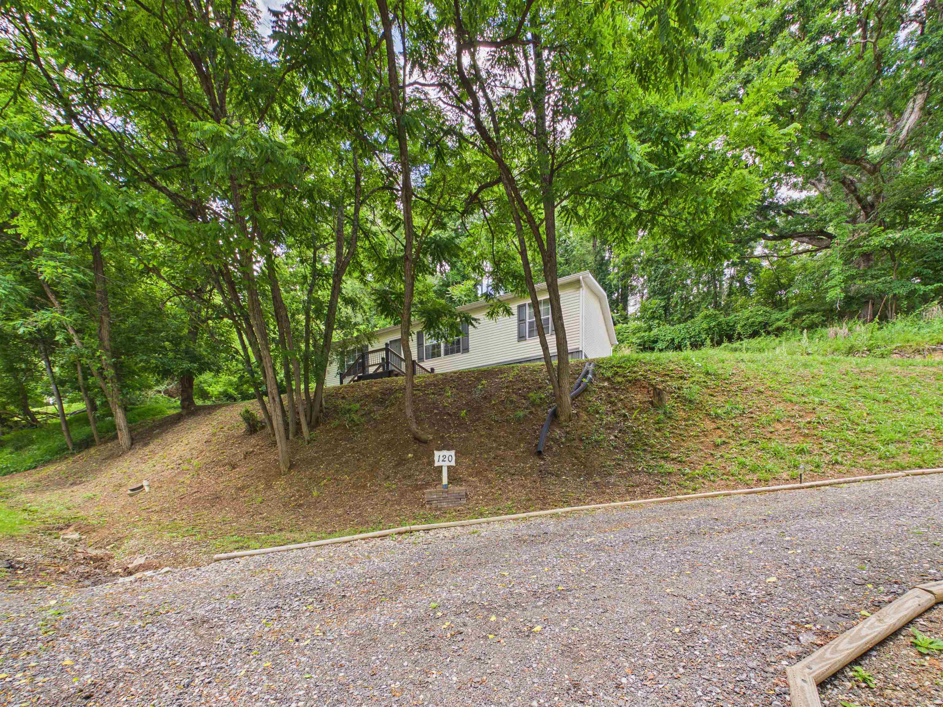 120 Holly Street Pulaski VA 24301