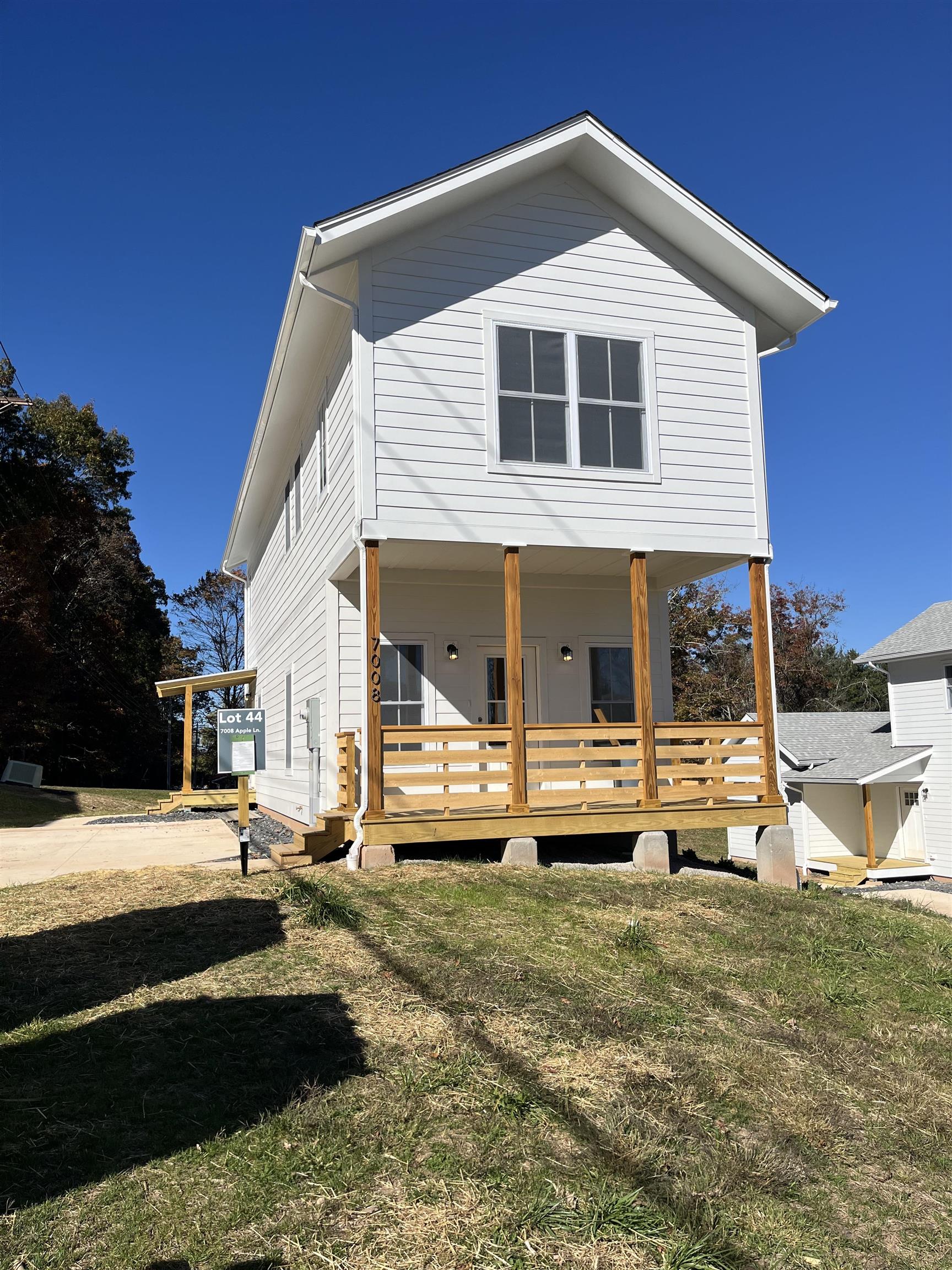 7008 Apple Lane Blacksburg VA 24060